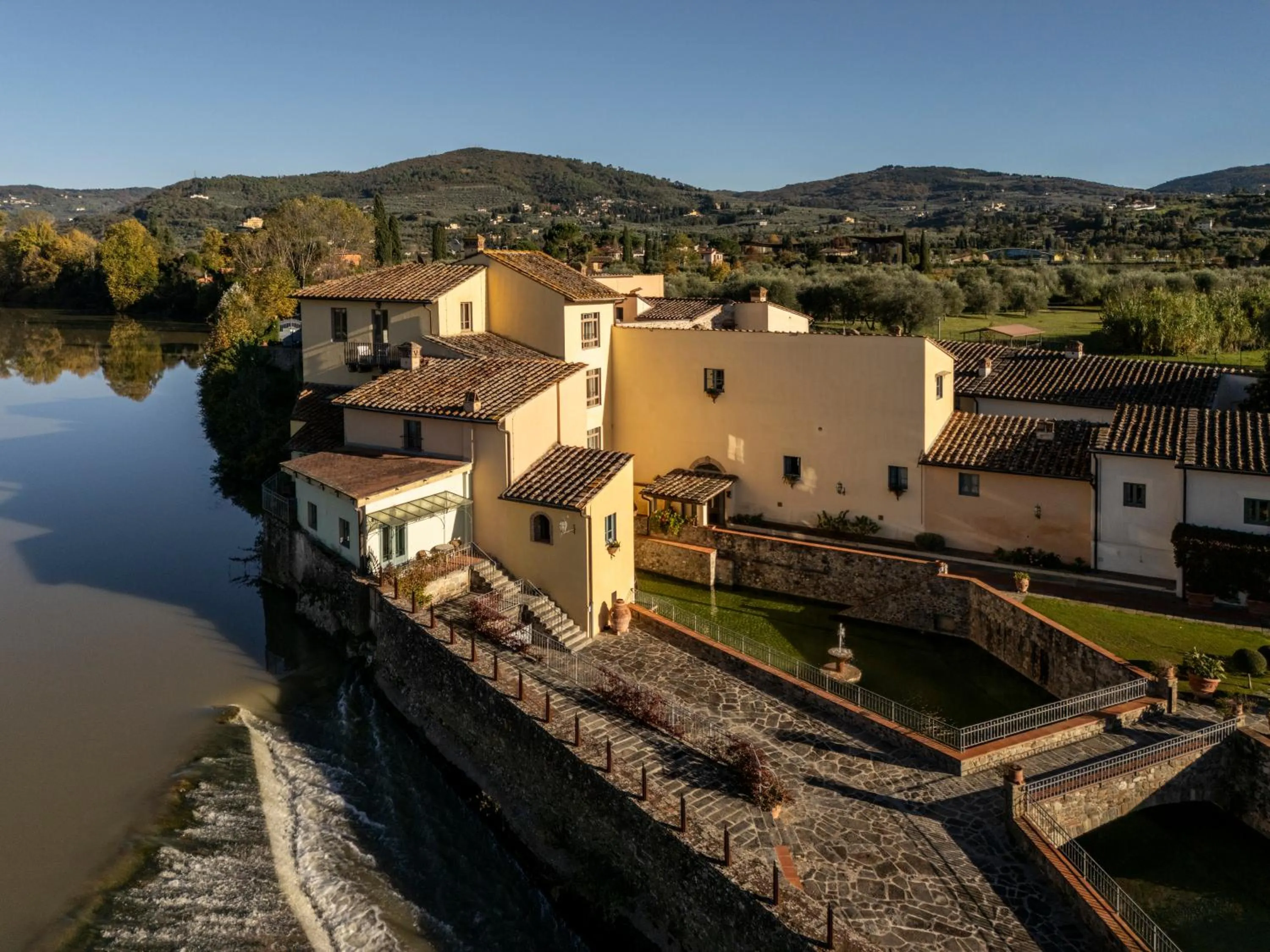 Property building in Hotel Mulino di Firenze - WorldHotels Crafted