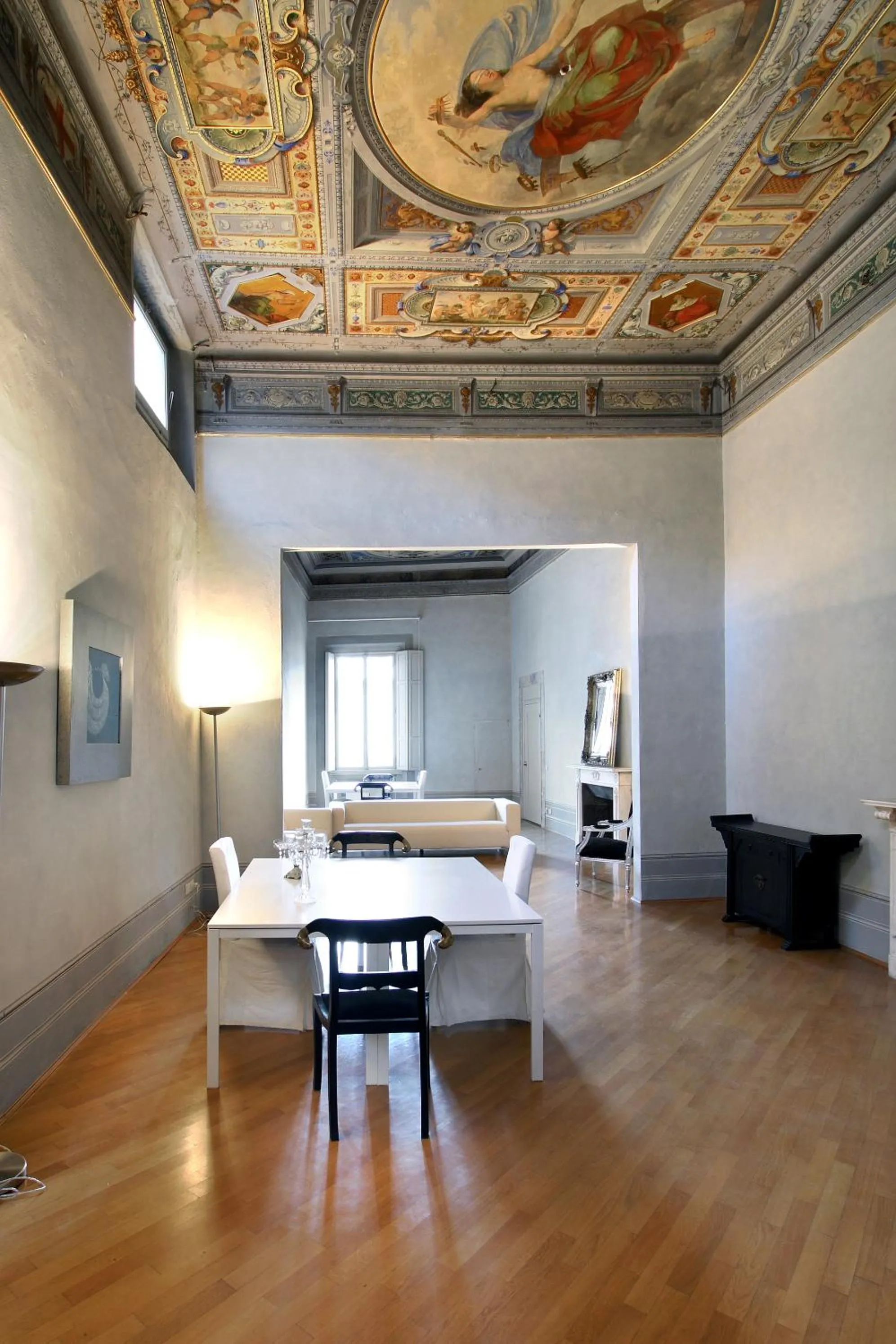 Dining area in Palazzo Tolomei - Residenza D'Epoca