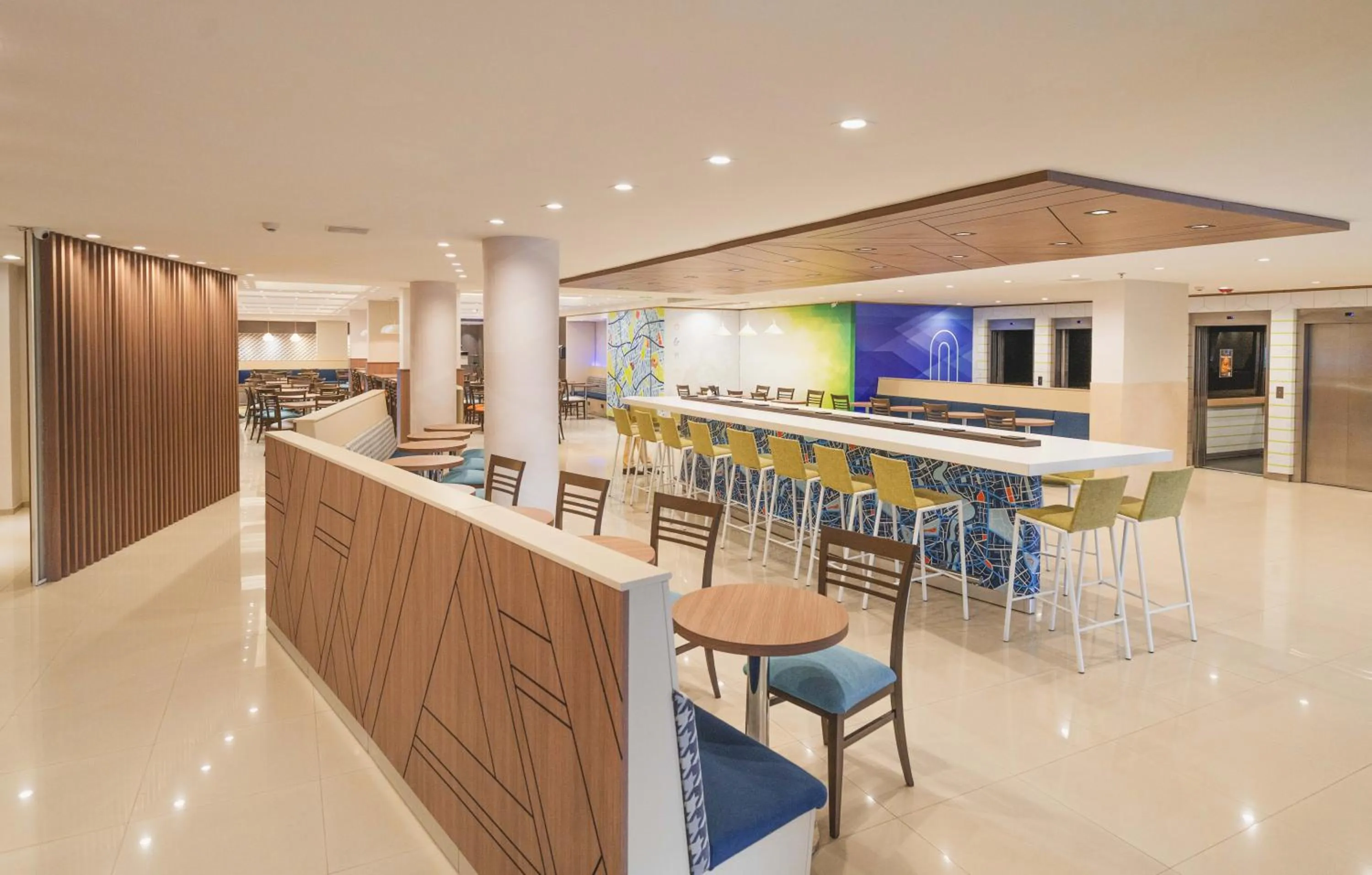 Lobby or reception in Holiday Inn Express Rosario by IHG