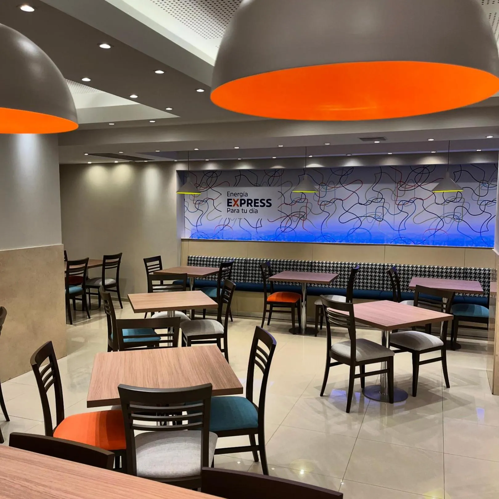 Breakfast in Holiday Inn Express Rosario by IHG