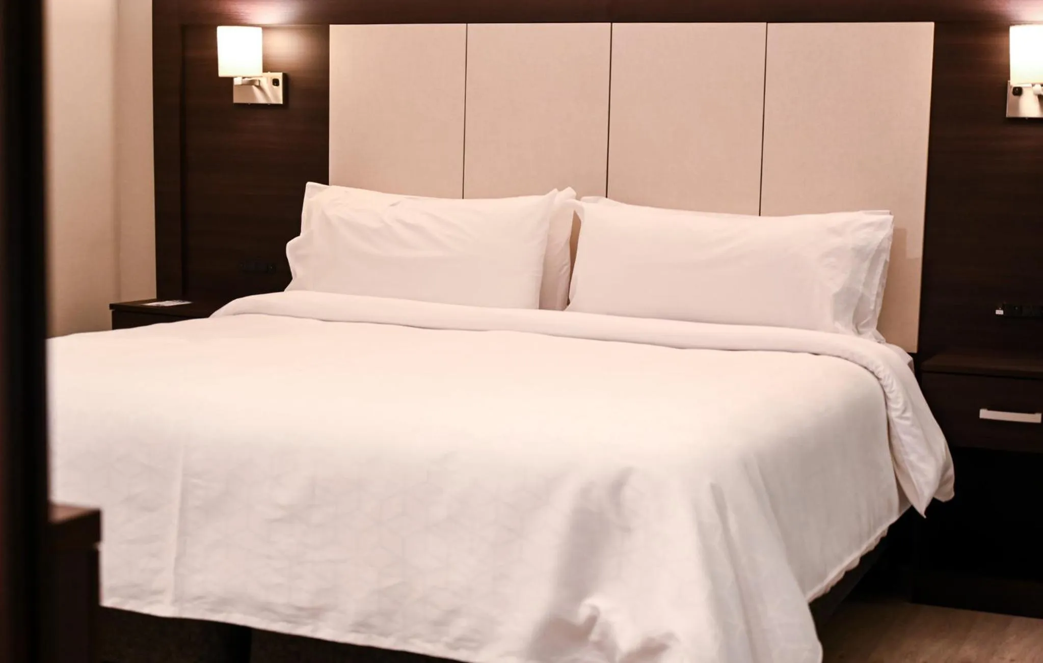Photo of the whole room, Bed in Holiday Inn Express Rosario by IHG