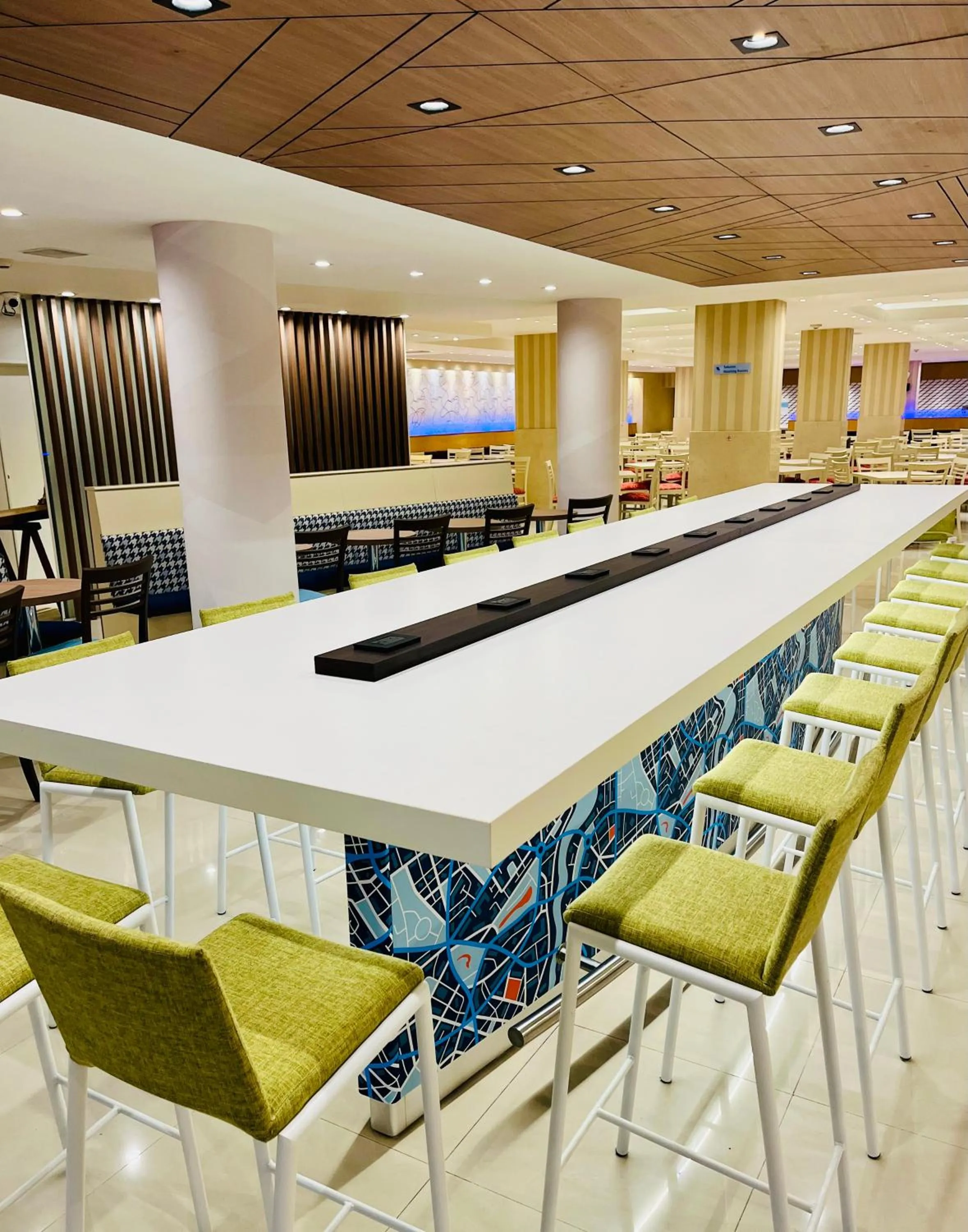 Breakfast in Holiday Inn Express Rosario by IHG