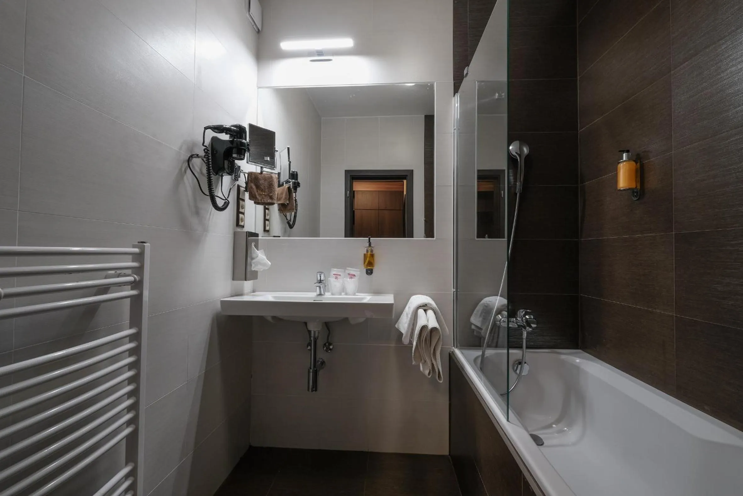 Hot Tub in PREMIUM Business Hotel Bratislava