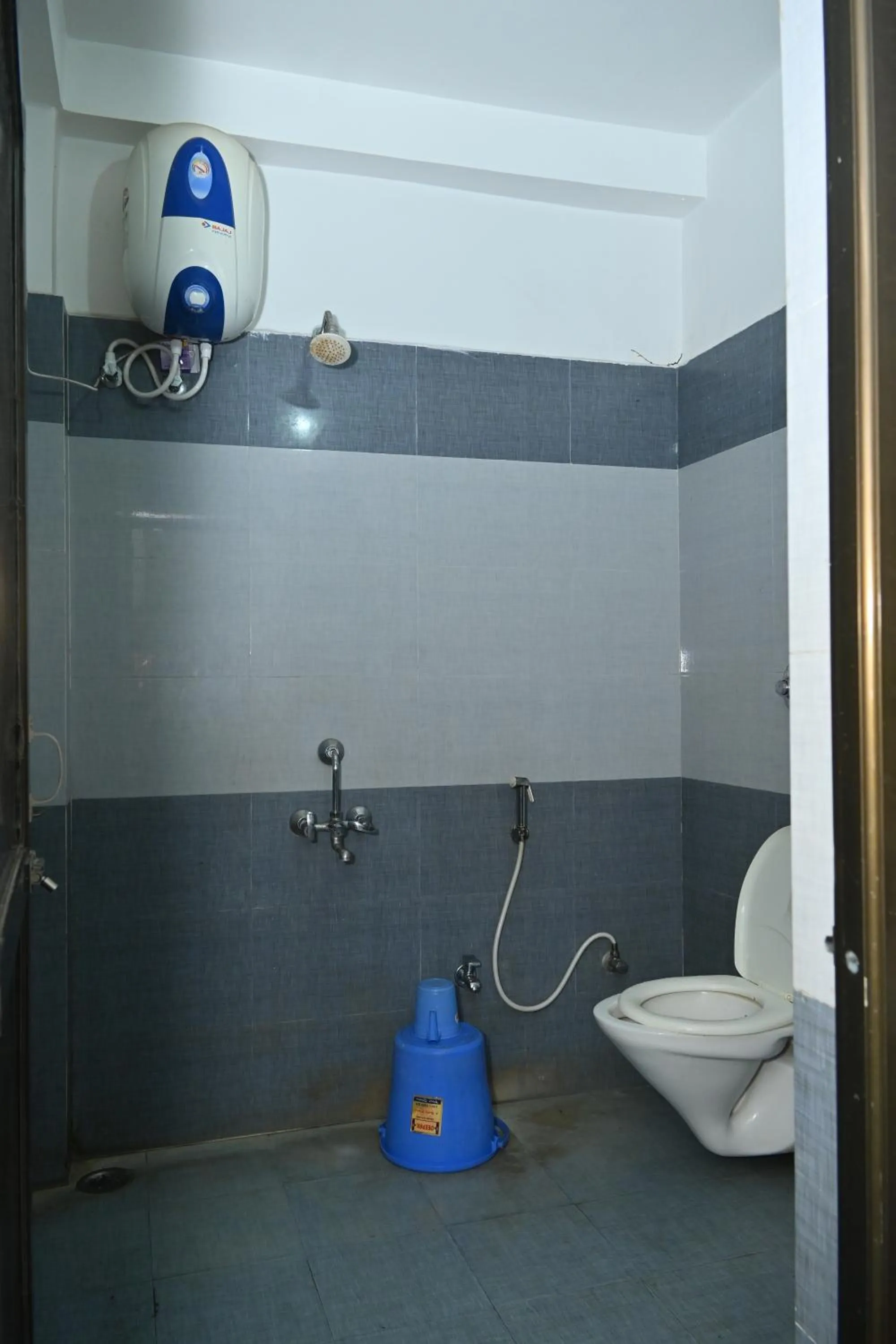 washing machine in Maurya Royal