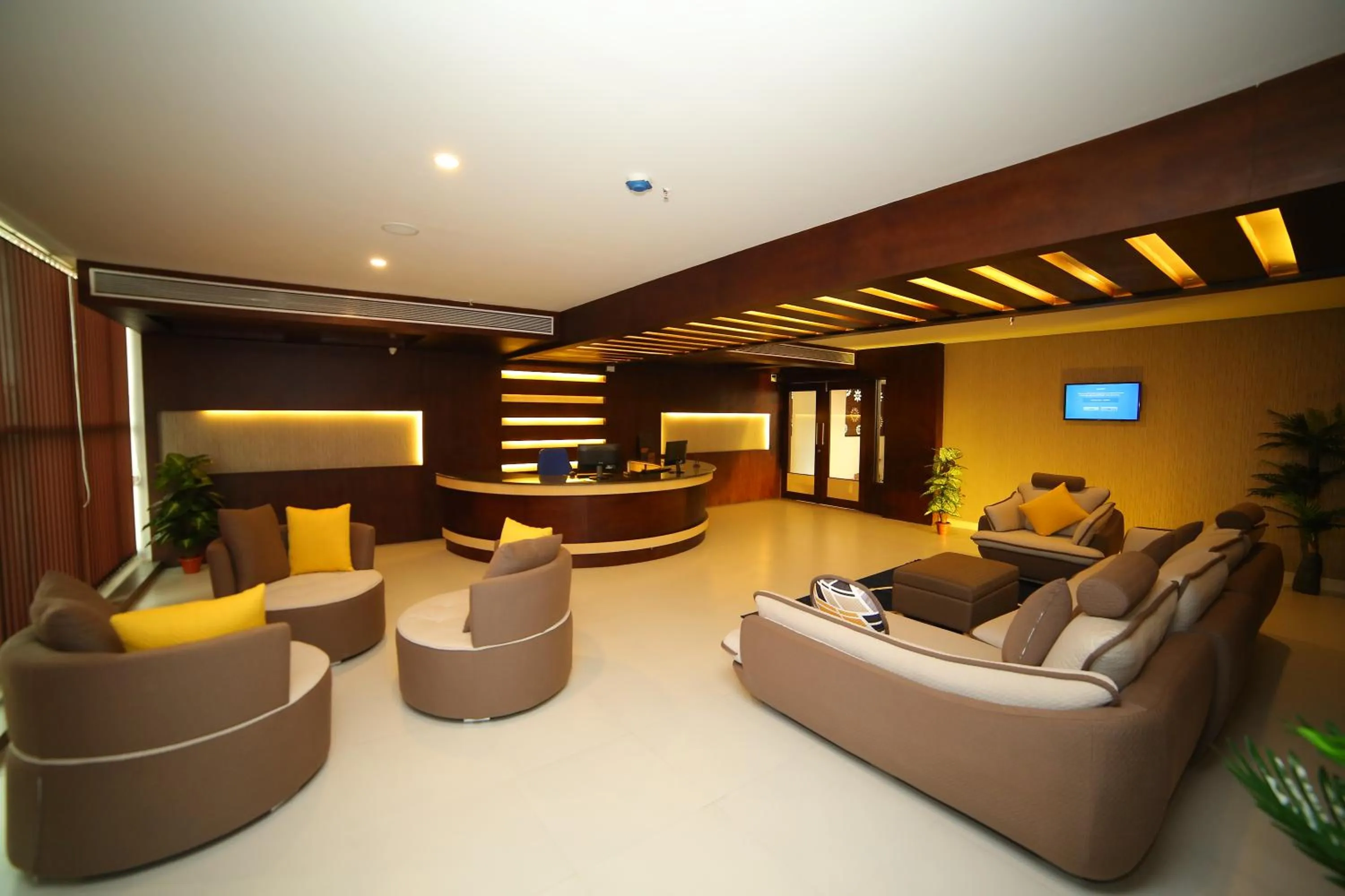 Lobby or reception in Vavas Inn & Suites