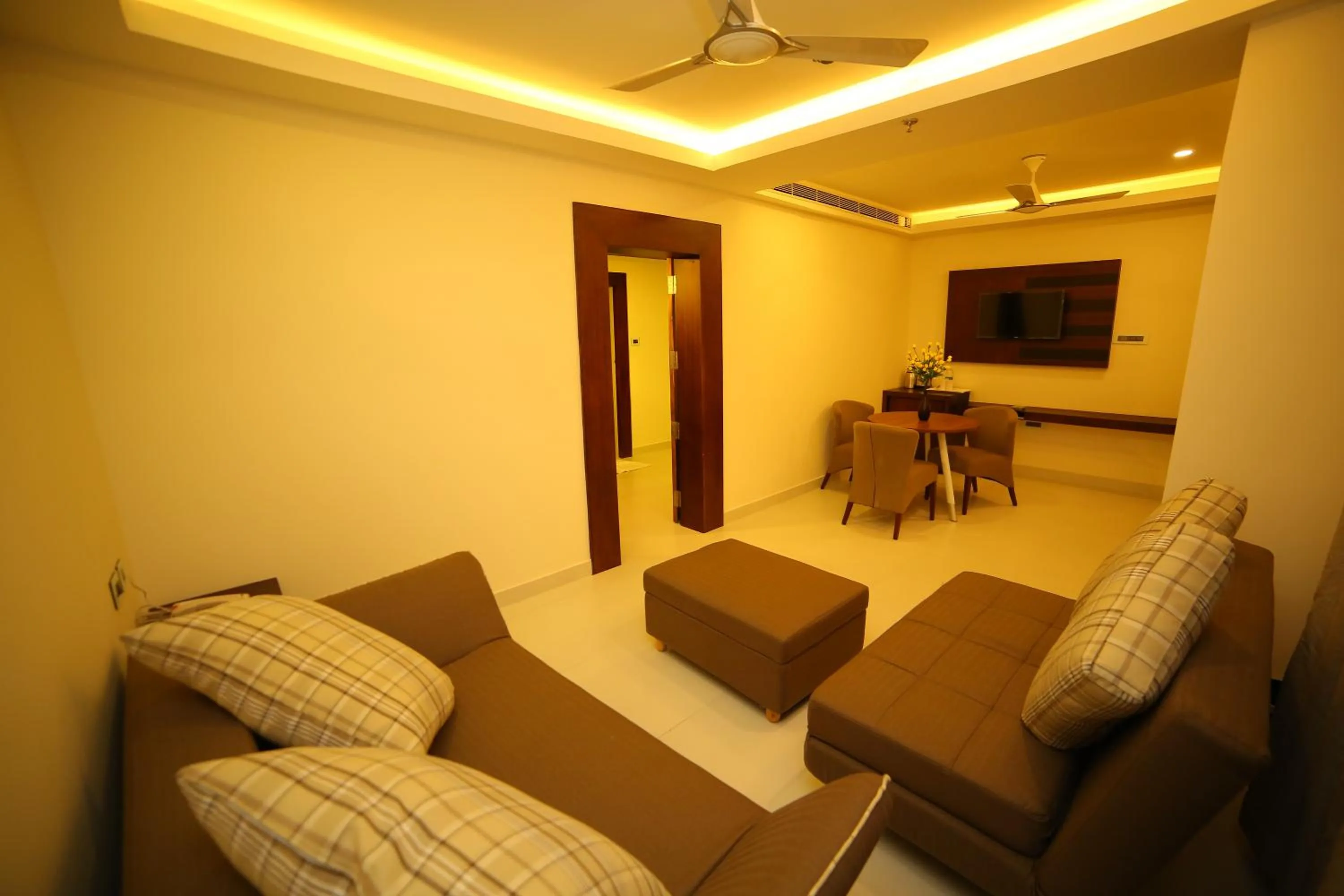 Living room in Vavas Inn & Suites