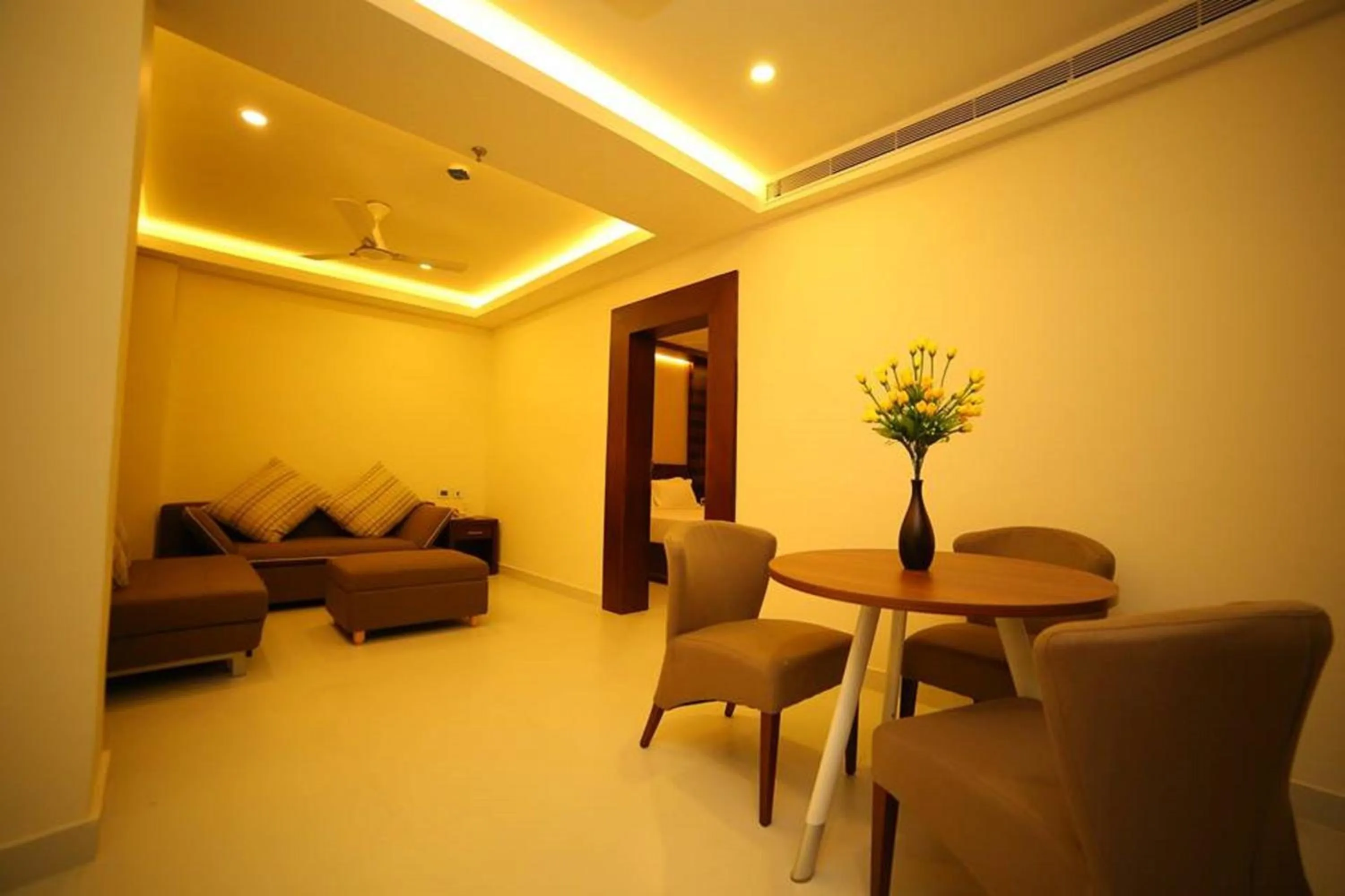 Living room in Vavas Inn & Suites