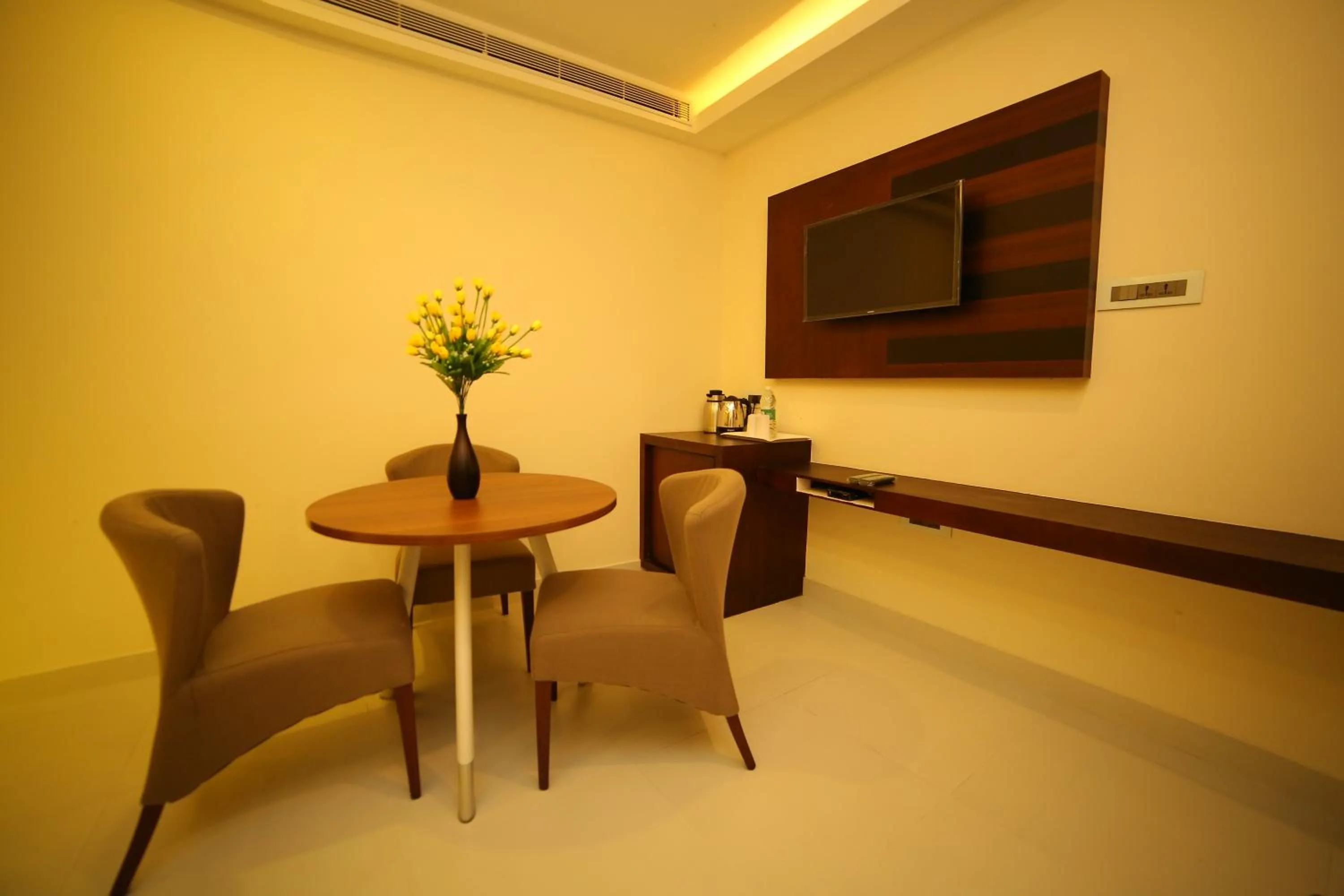 Living room in Vavas Inn & Suites