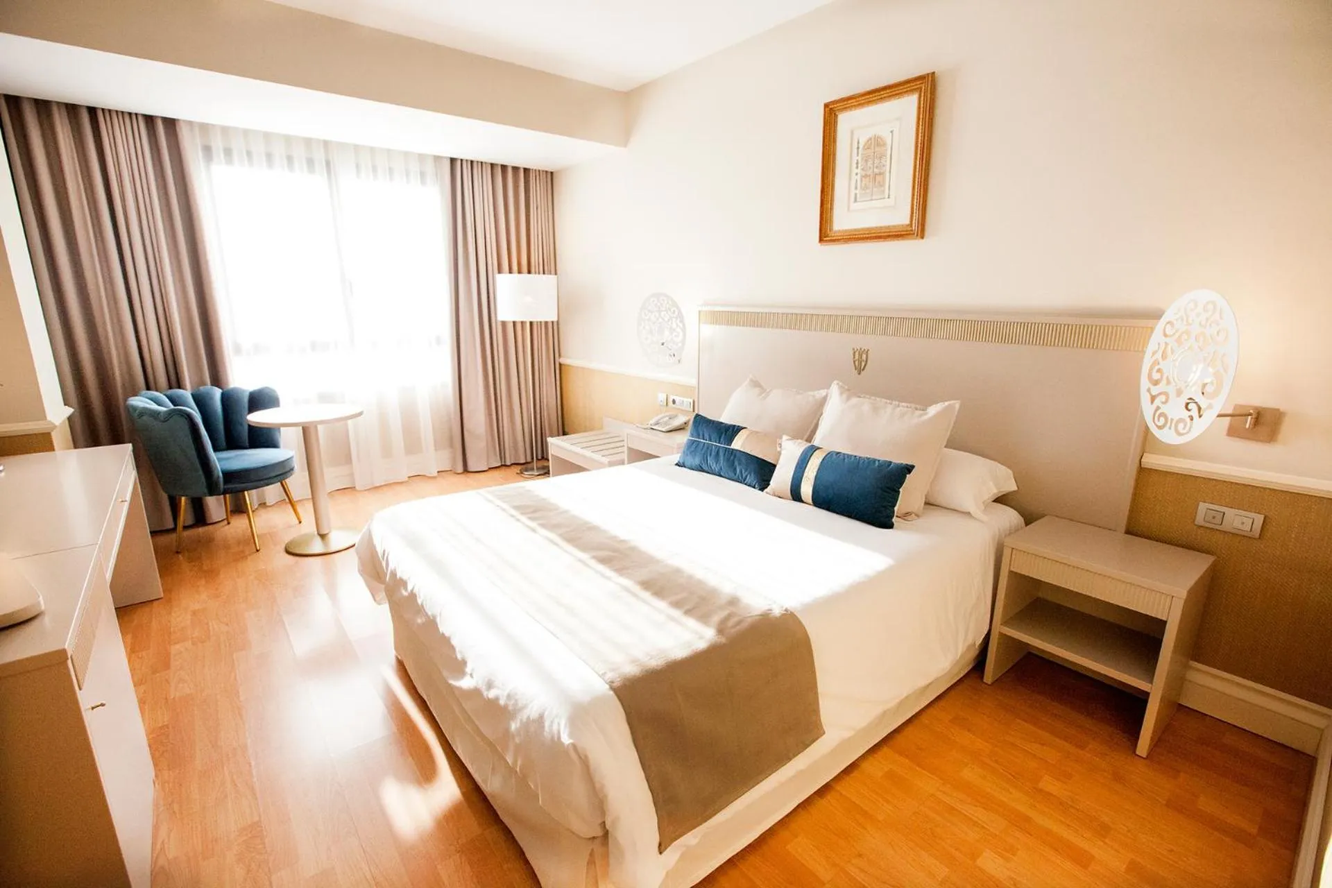 Bed in Hotel Alfonso VIII