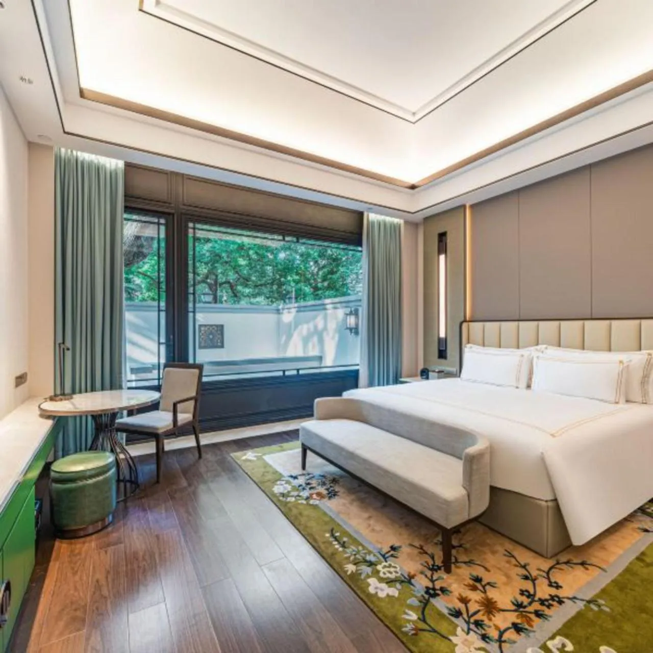 Bedroom, Bed in Hong Qiao State Guest House