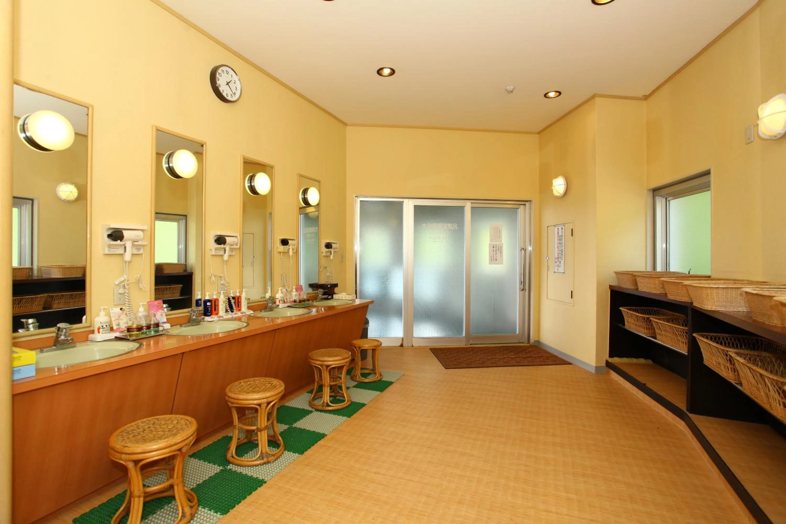 Hot Spring Bath in Kagetsuen