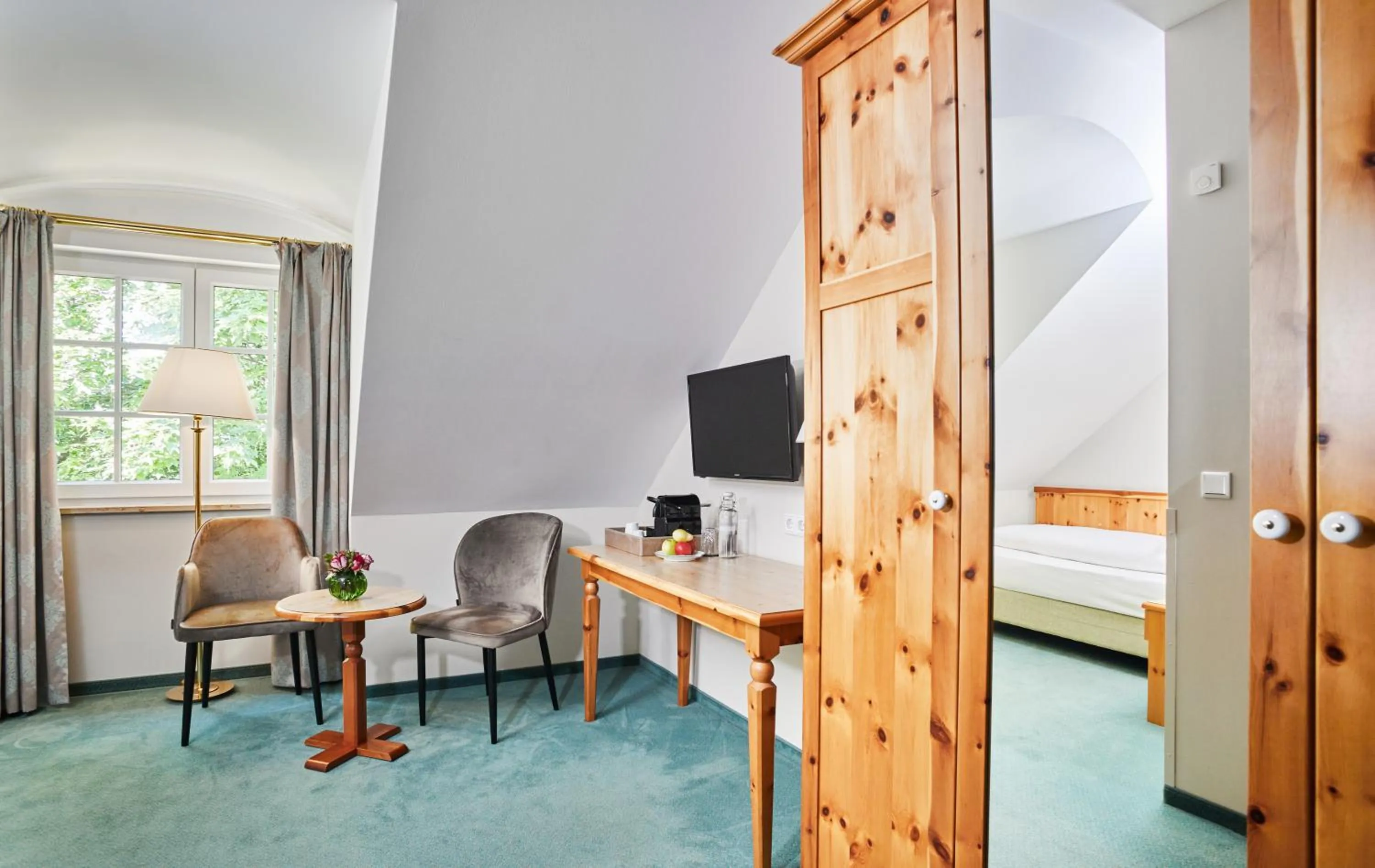 Photo of the whole room, Bed in Hotel Freisinger Hof