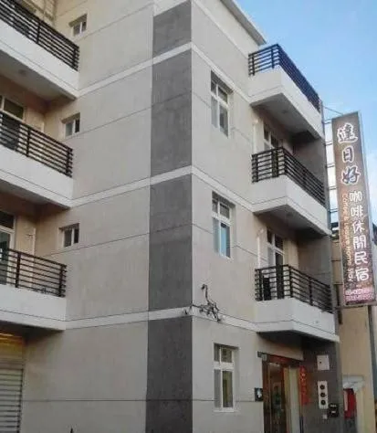 Property building in Days Good Guest House