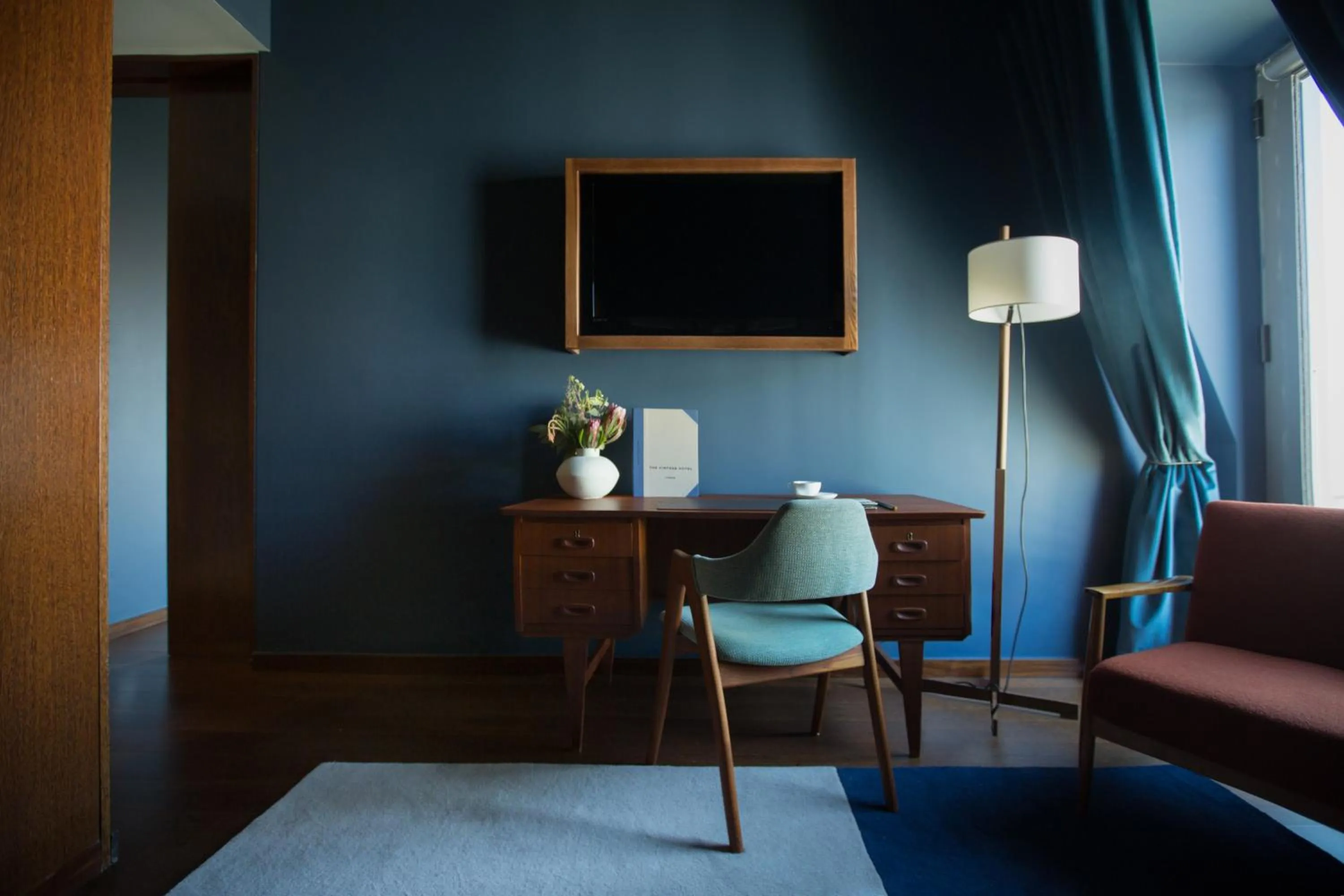 TV and multimedia in The Vintage Hotel & Spa Lisbon