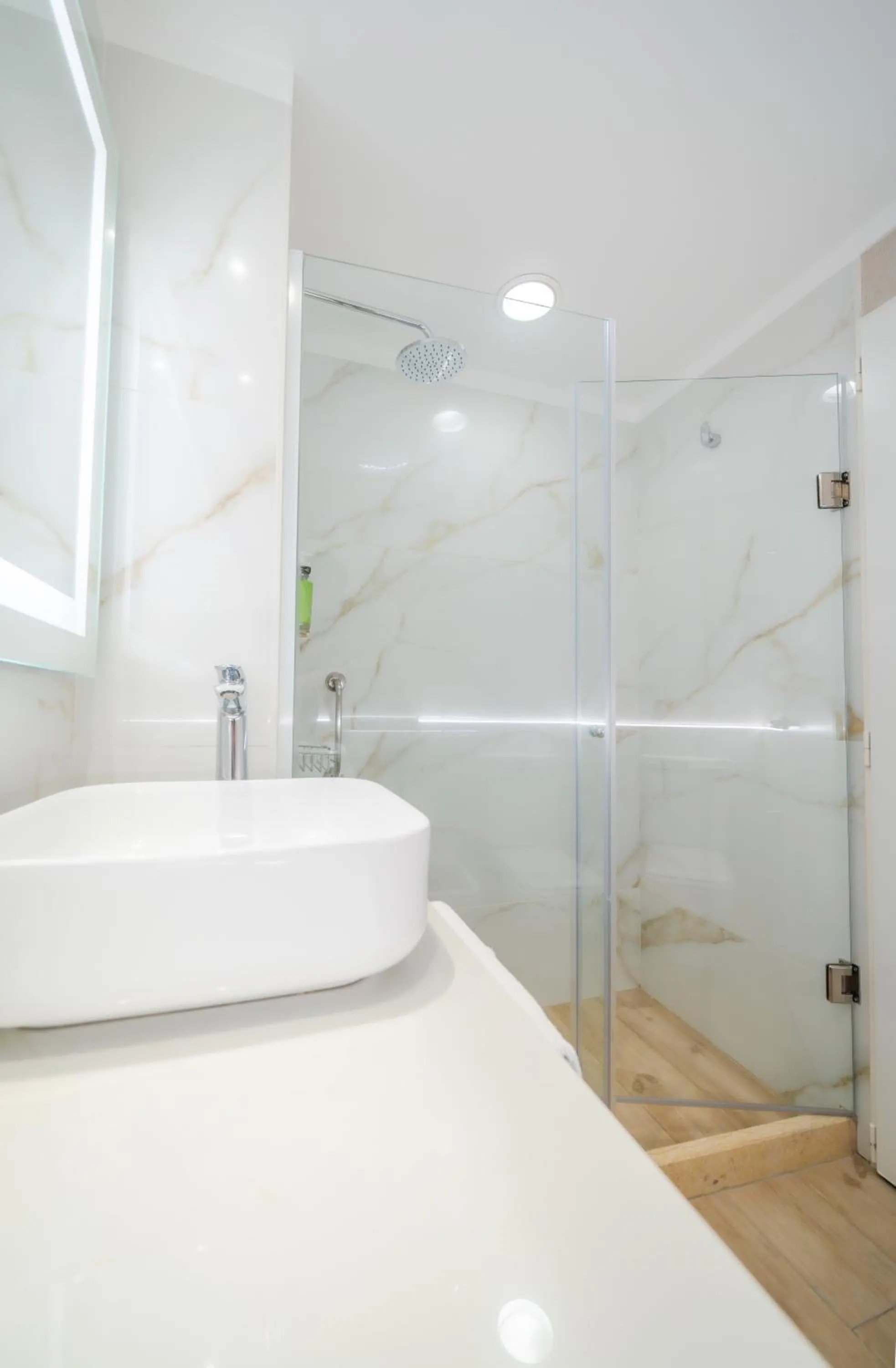 Bathroom in Holiday Inn Rosario by IHG