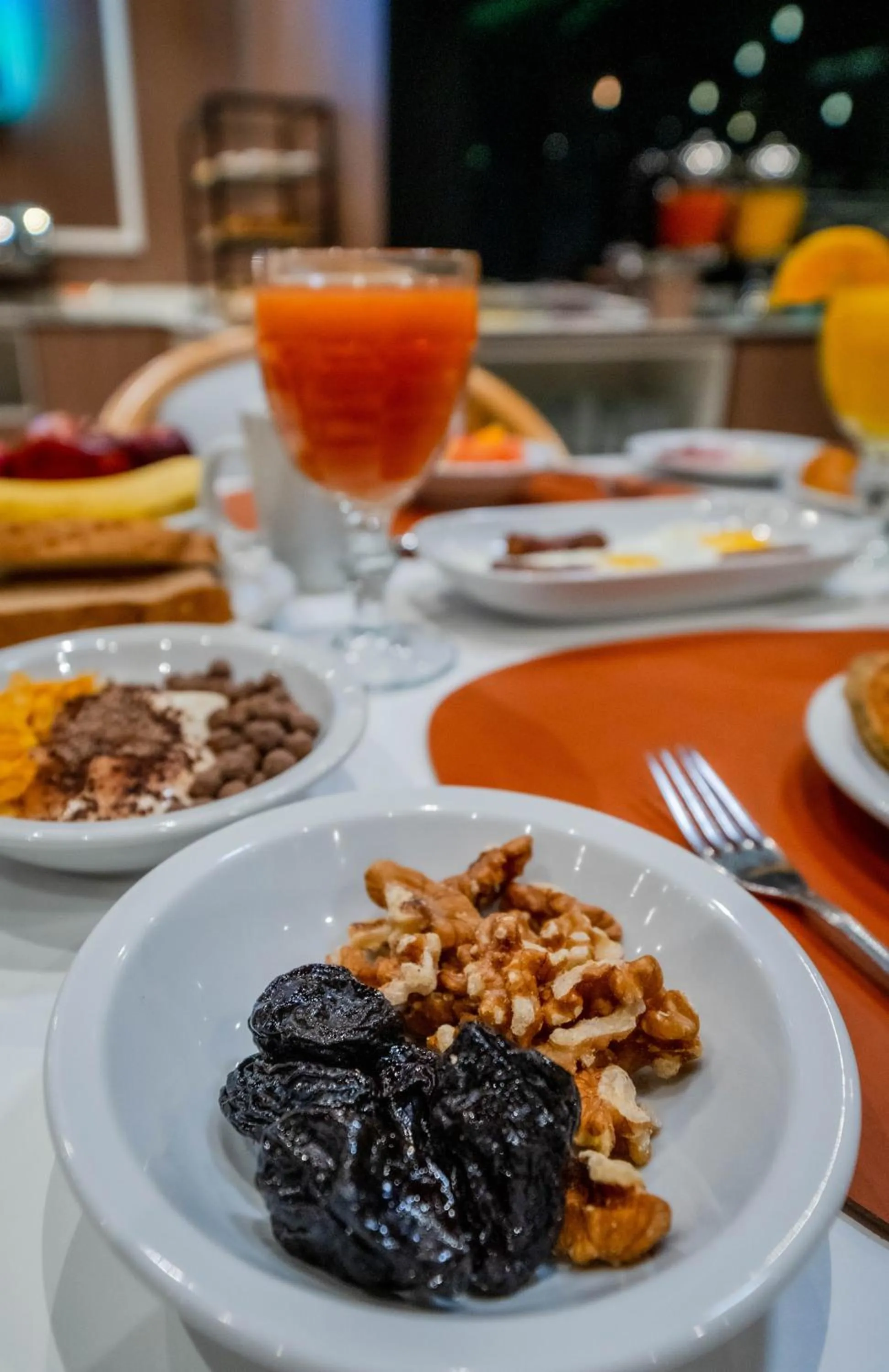 Buffet breakfast in Holiday Inn Rosario by IHG