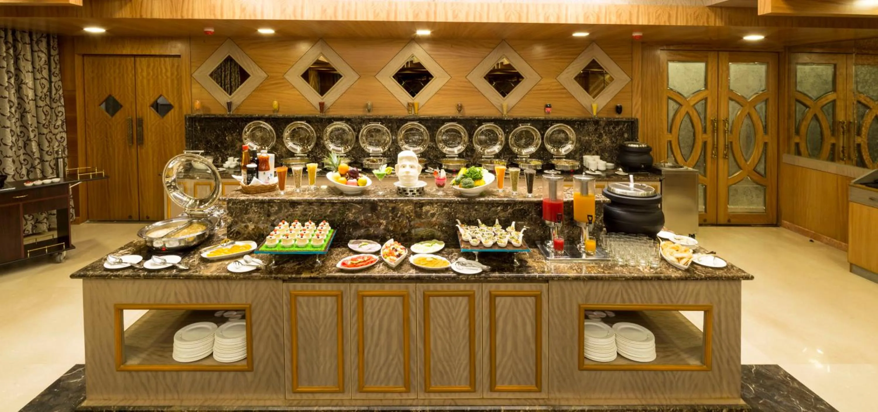 Meals in Hotel Benzz Park Vellore