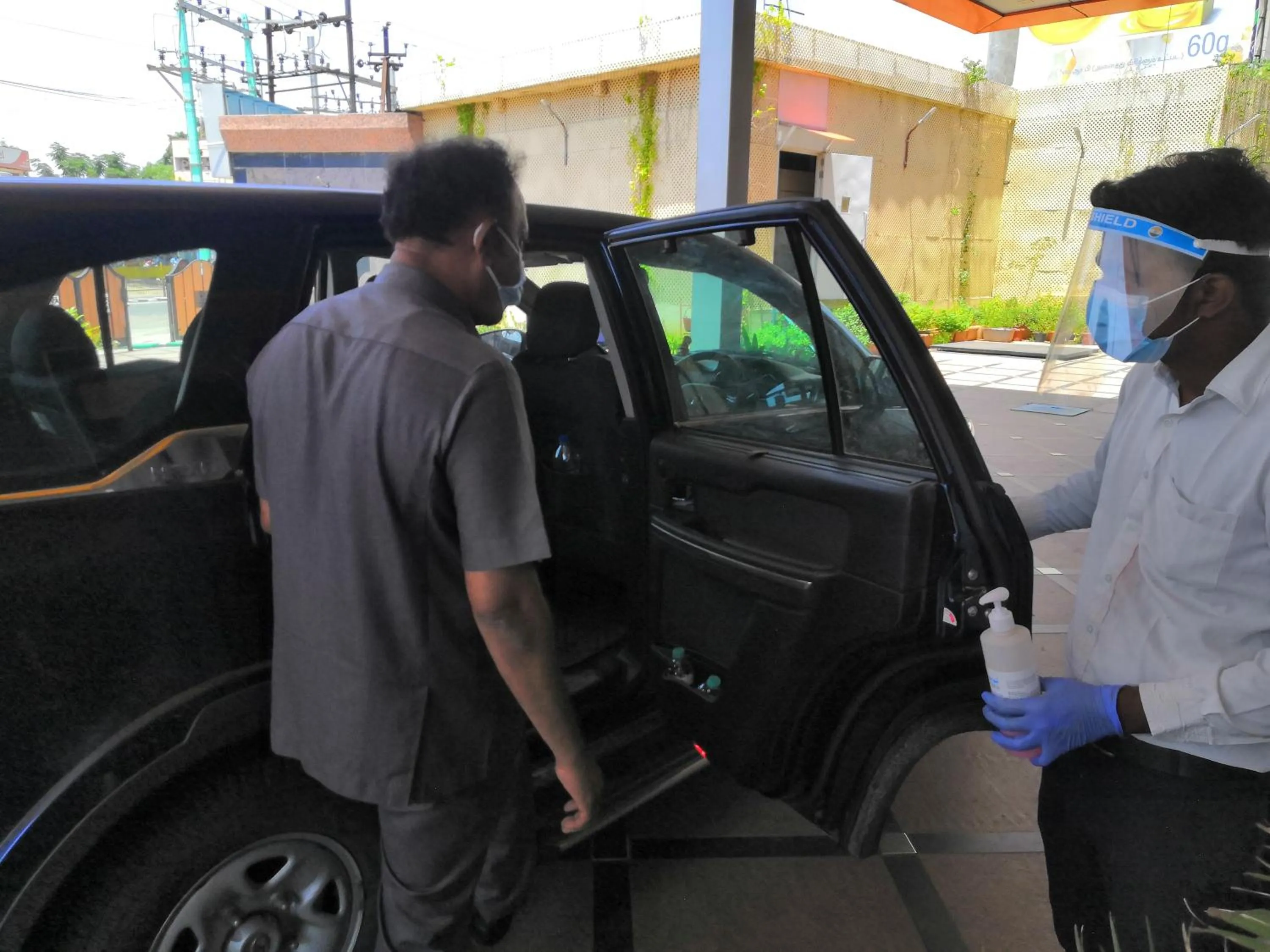 Parking in Hotel Benzz Park Vellore