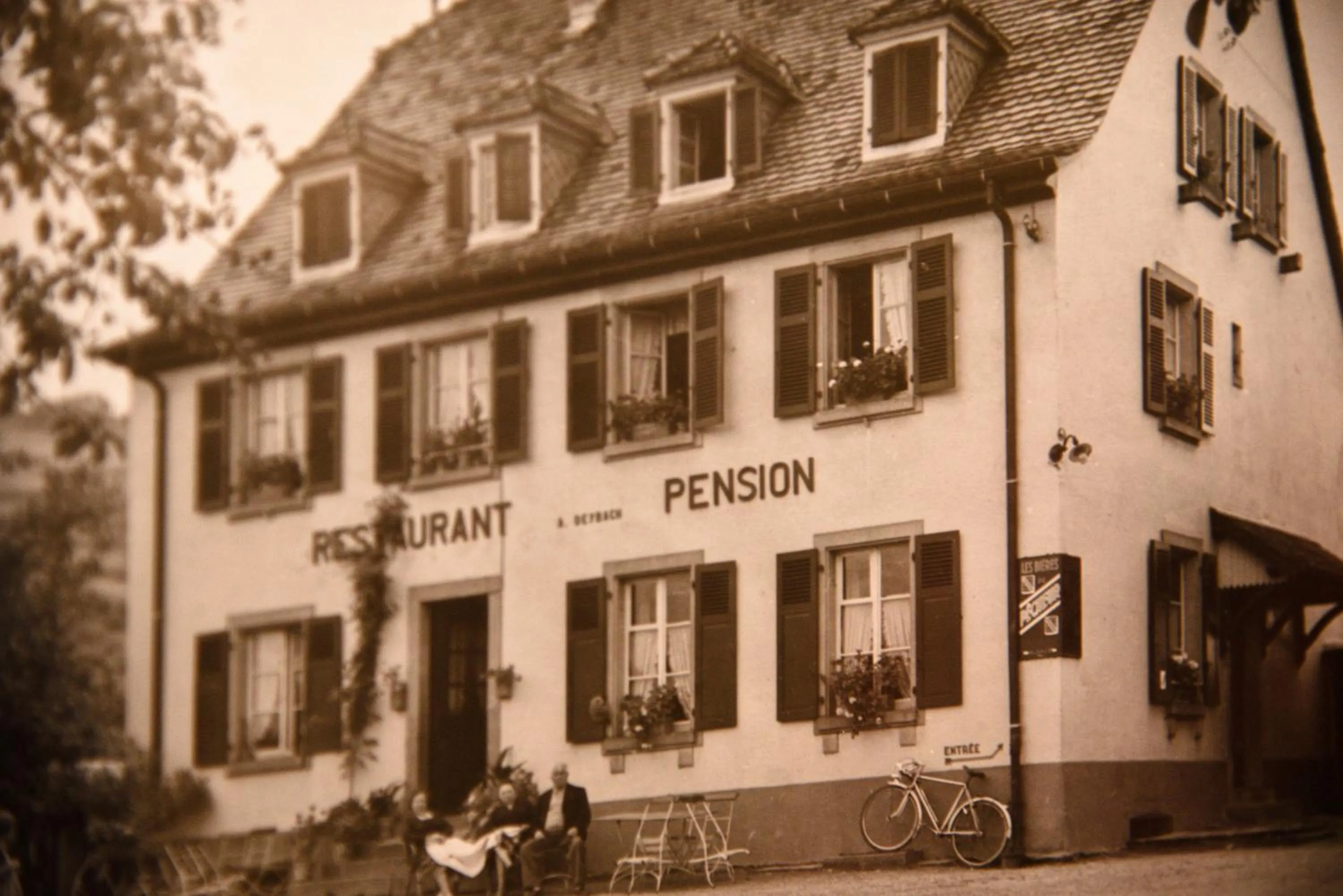 Property building in Hôtel Deybach