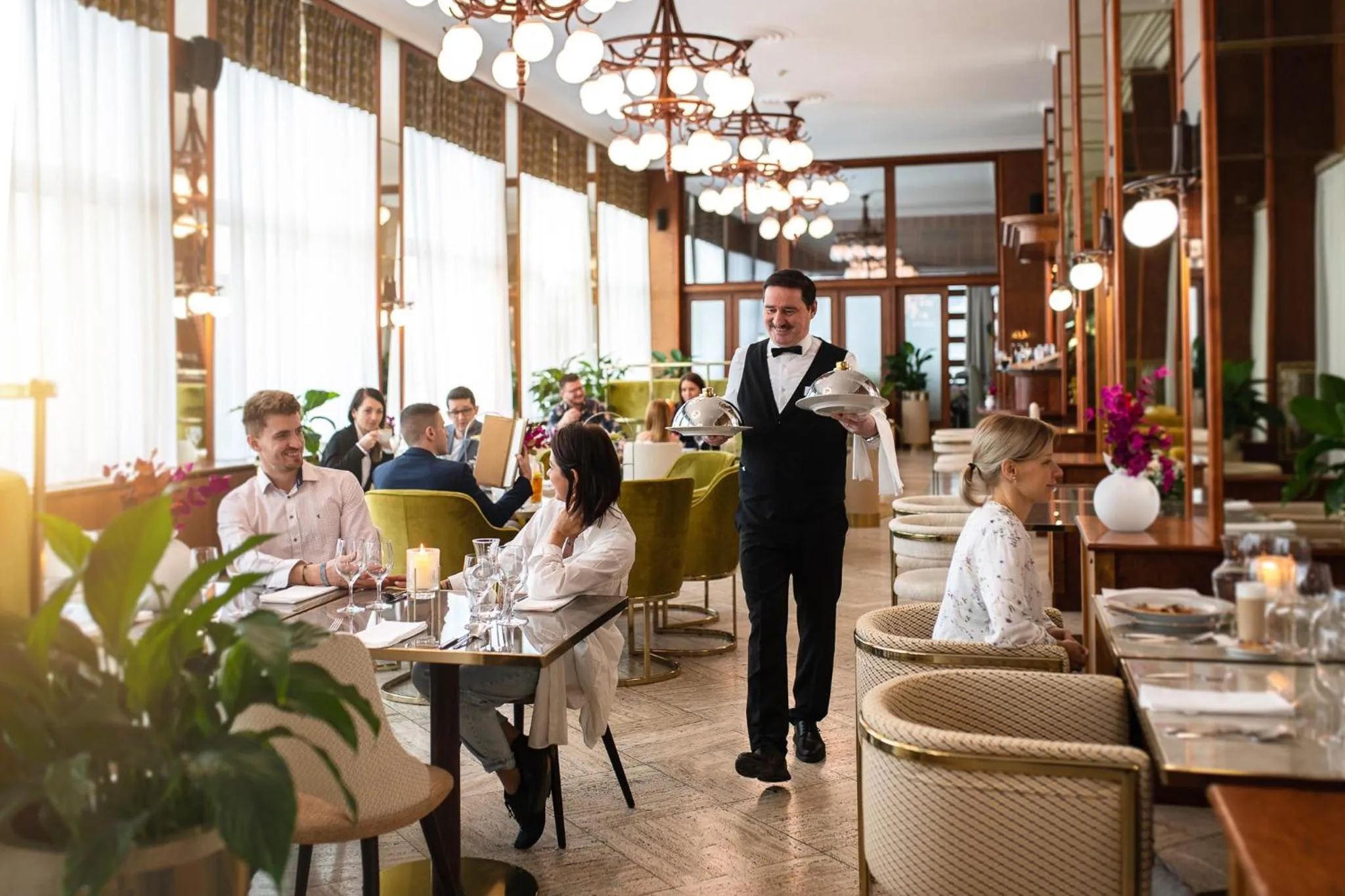 Restaurant/places to eat in Hotel Devín