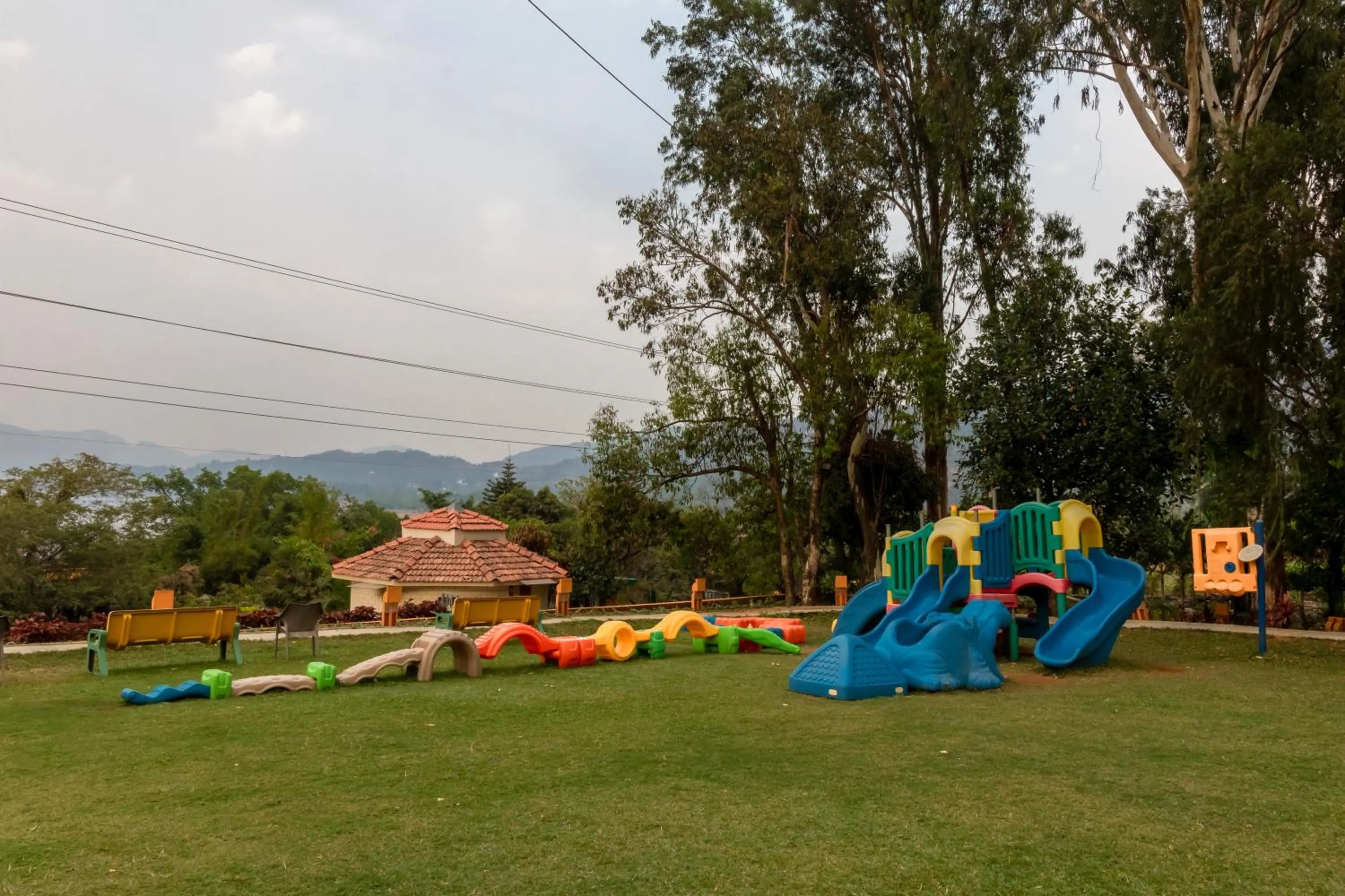 Children play ground in Residency Lake Resort & Spa