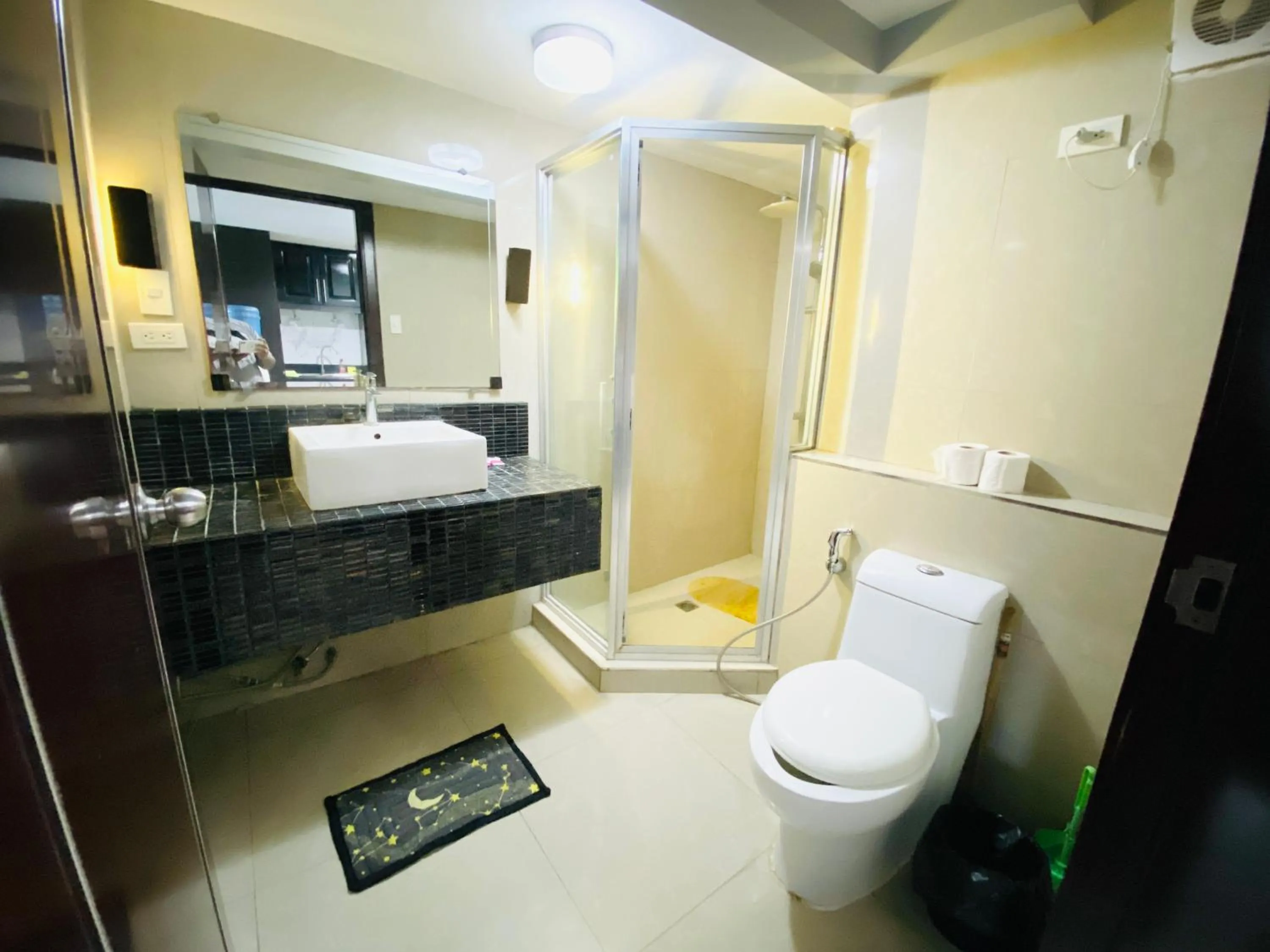 Cebu City Huge Lofts by P&J