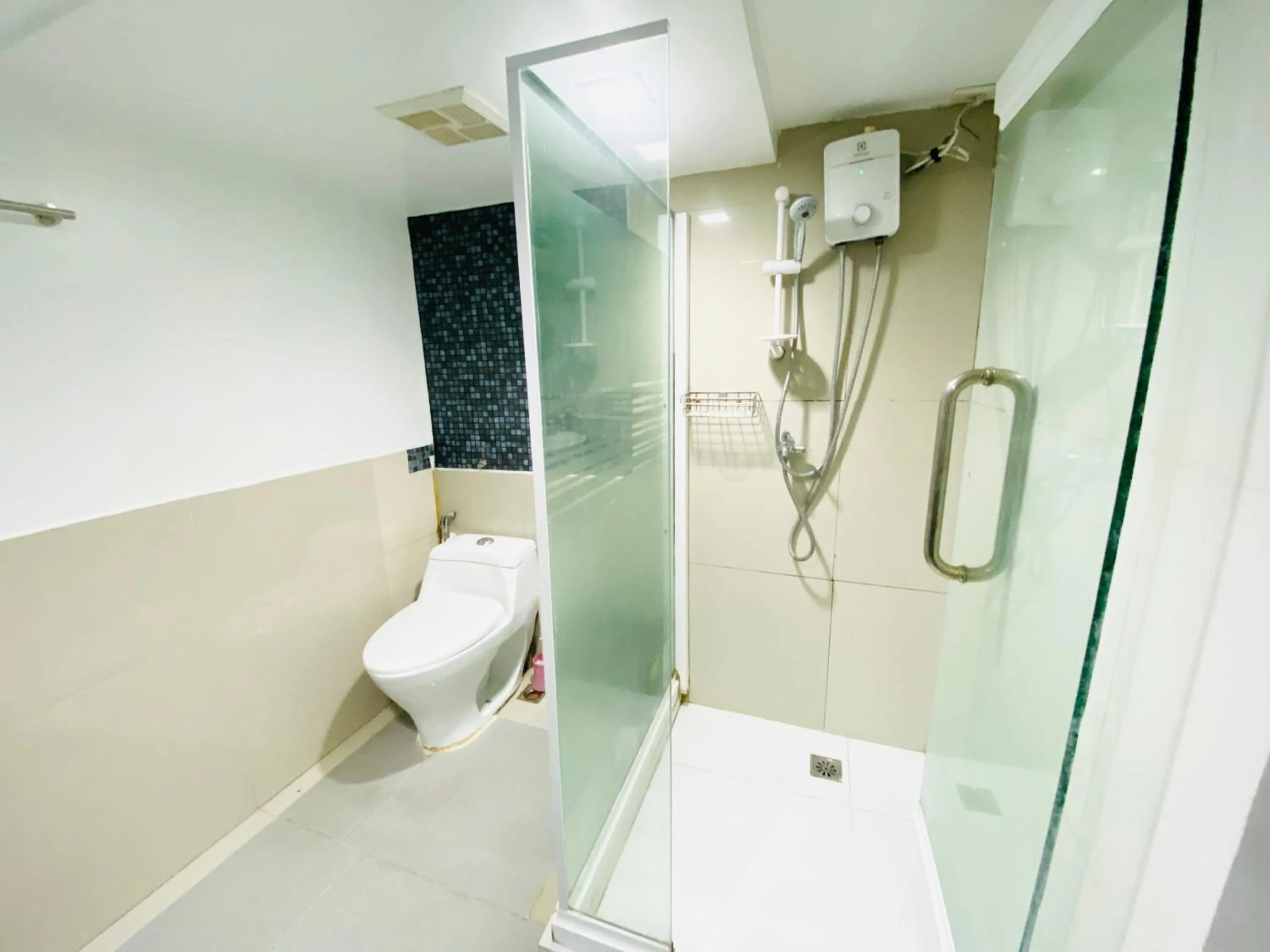 Cebu City Huge Lofts by P&J