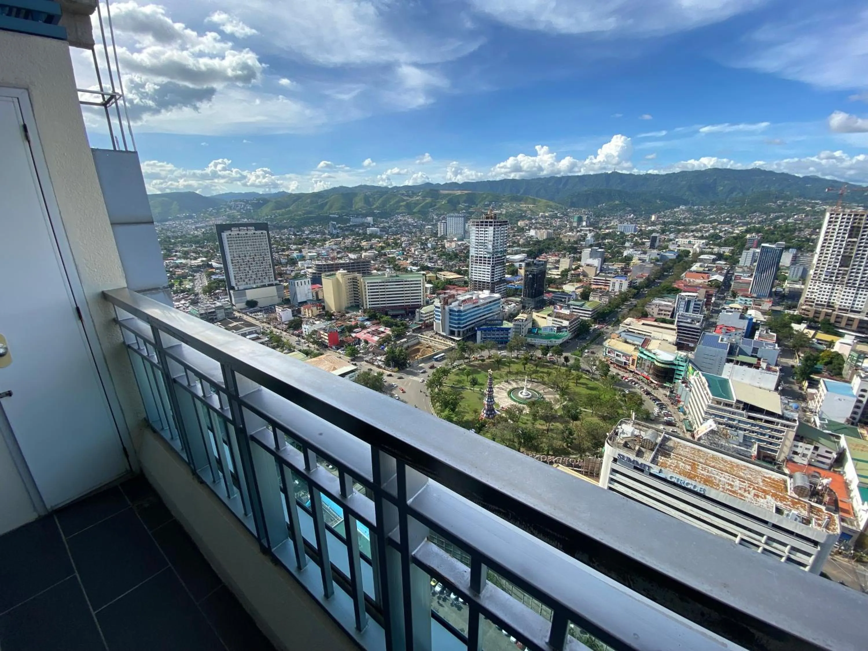 Cebu City Huge Lofts by P&J