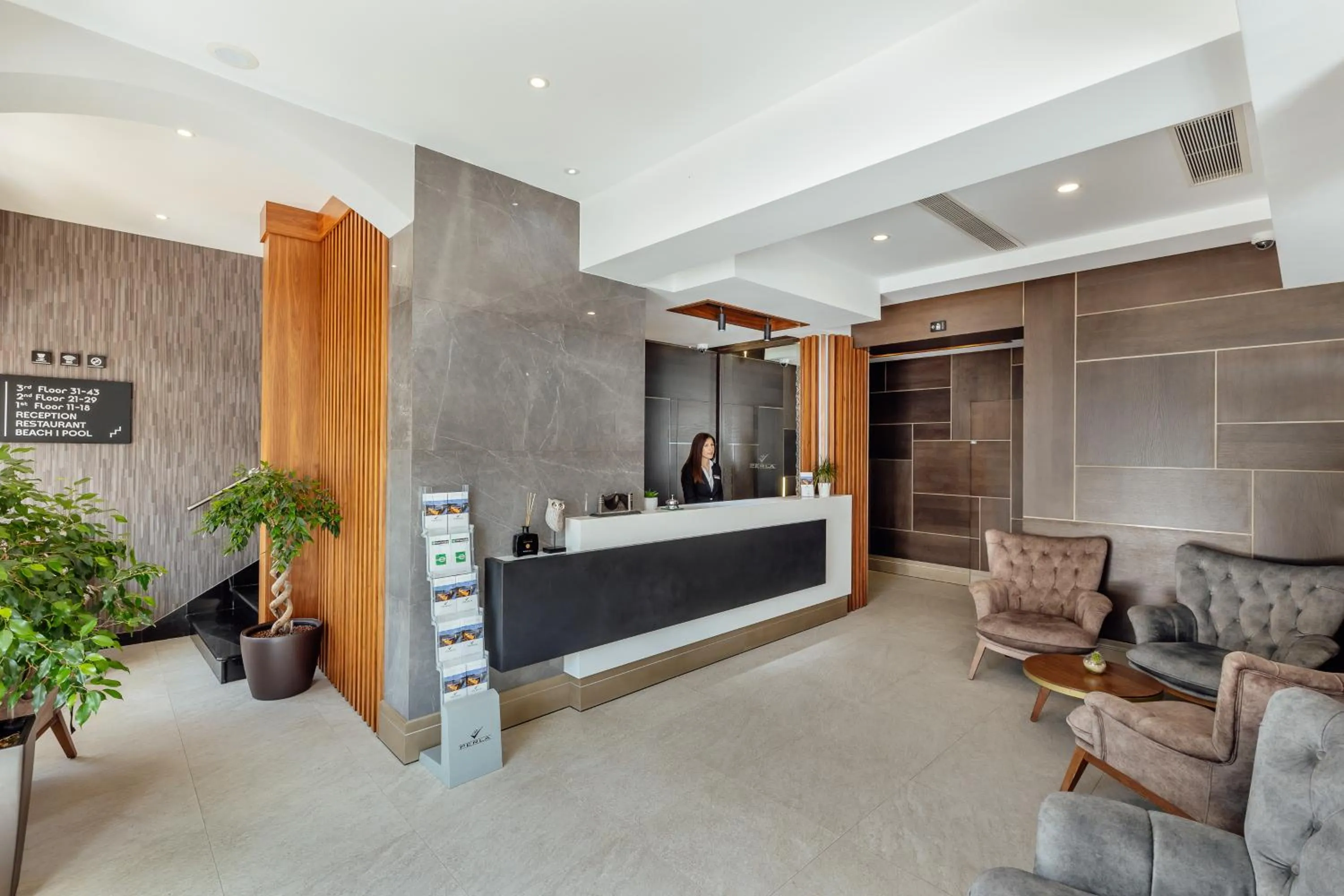 Lobby or reception in Hotel Perla