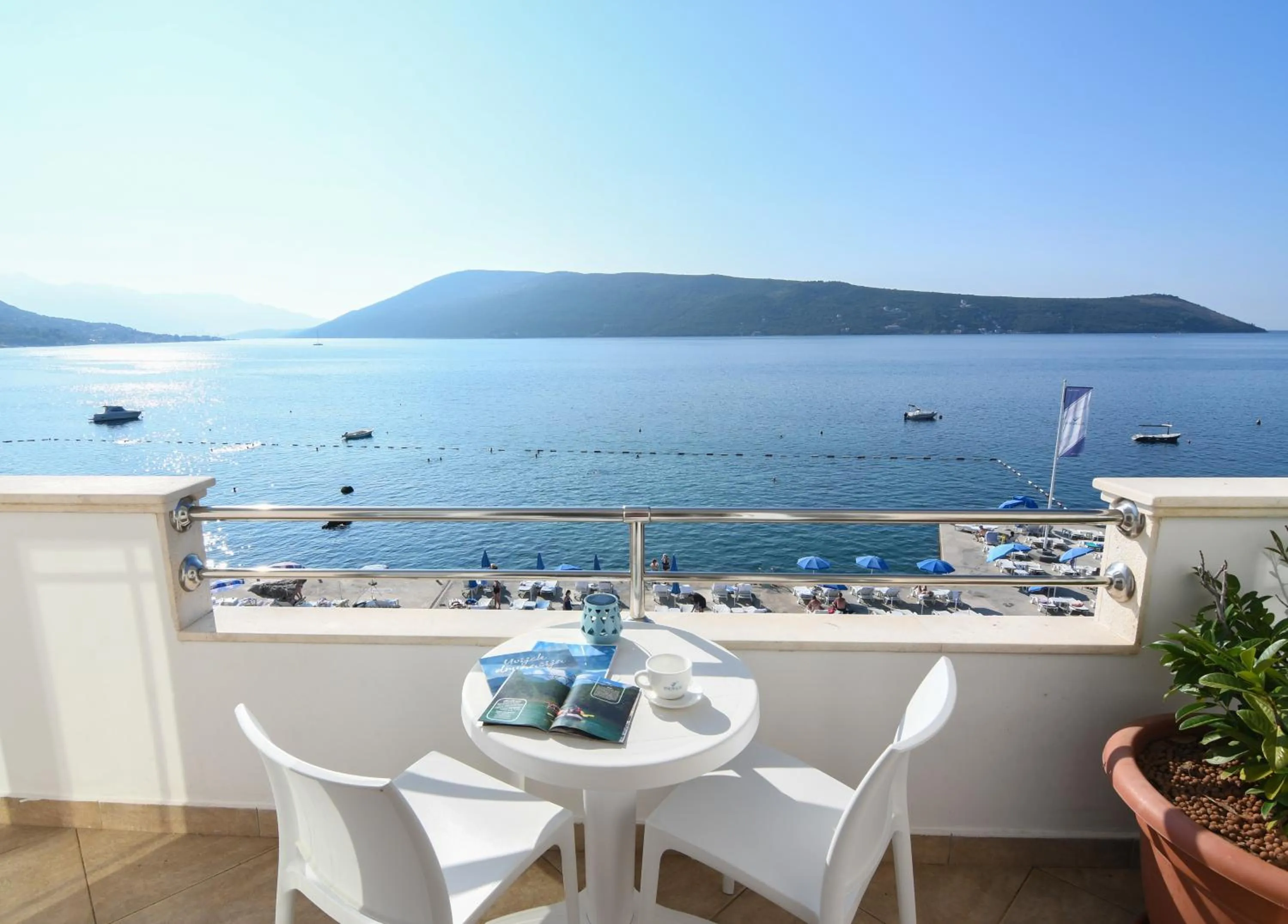 Sea view in Hotel Perla