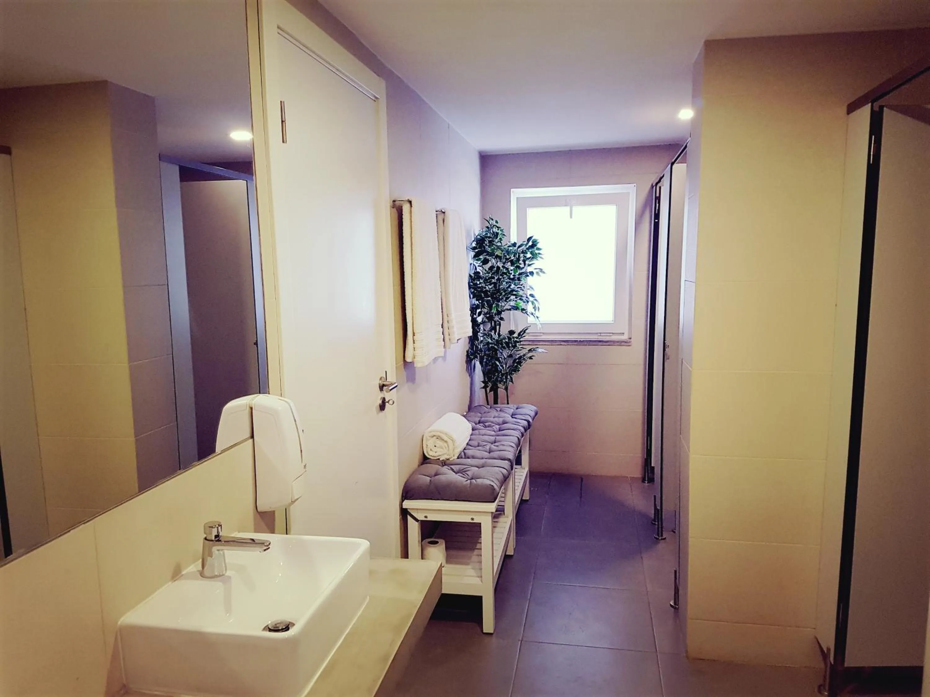 Bathroom in Art 4 You Cascais Suites