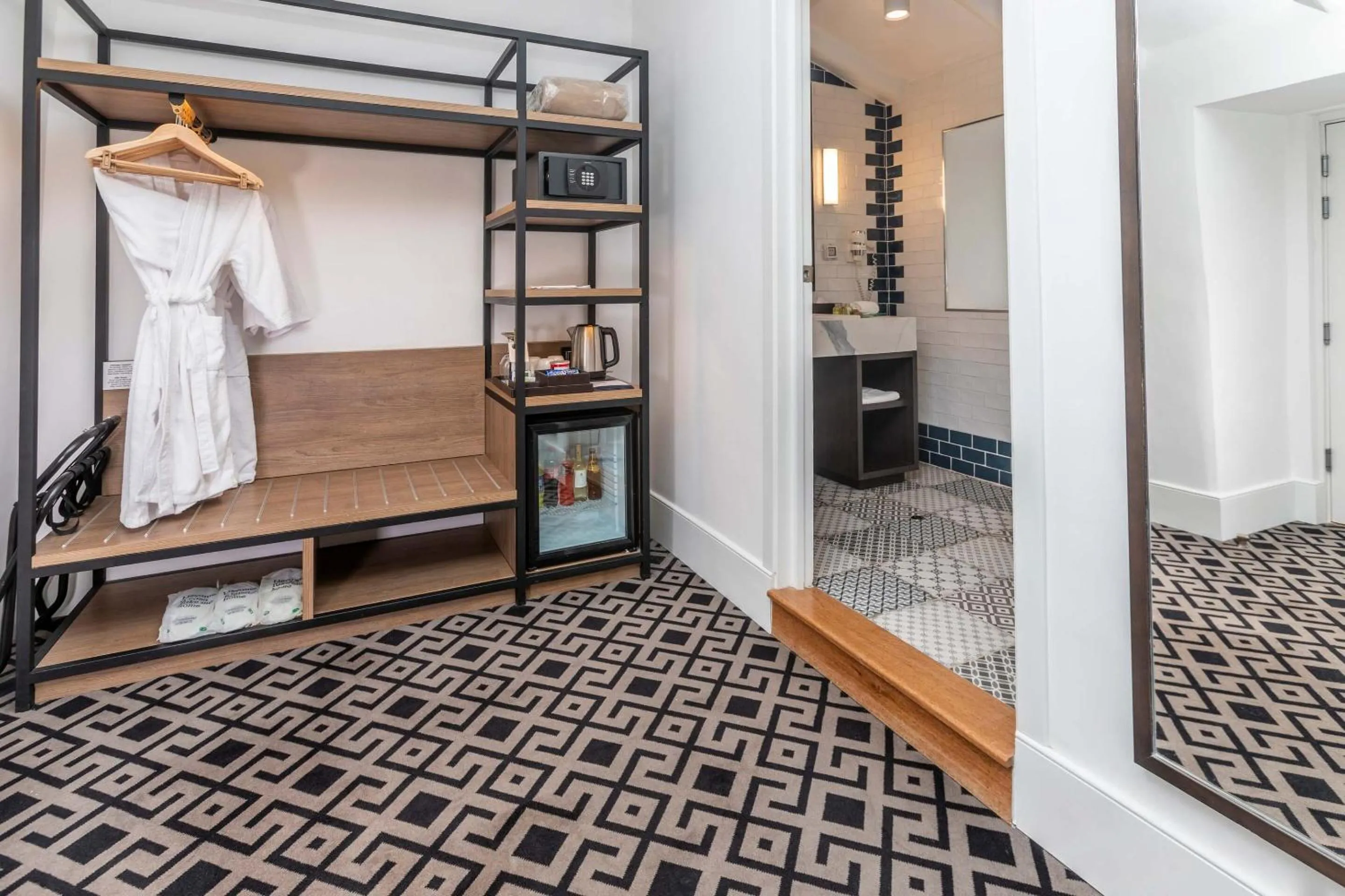 wardrobe, Bed in Casa Andina Premium Cusco