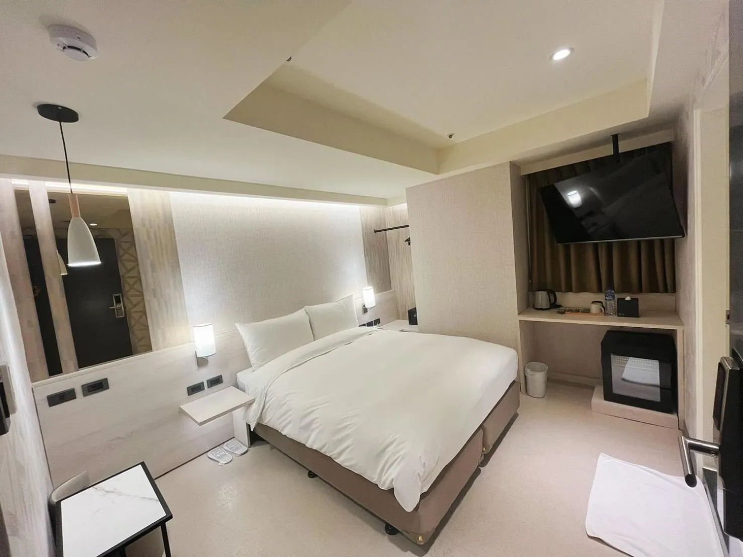 Photo of the whole room, Bed in 新仕飯店-New City Hotel