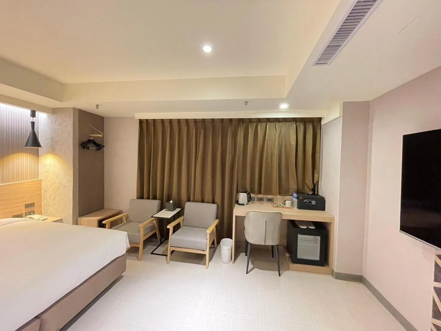 hair dresser, Bed in 新仕飯店-New City Hotel