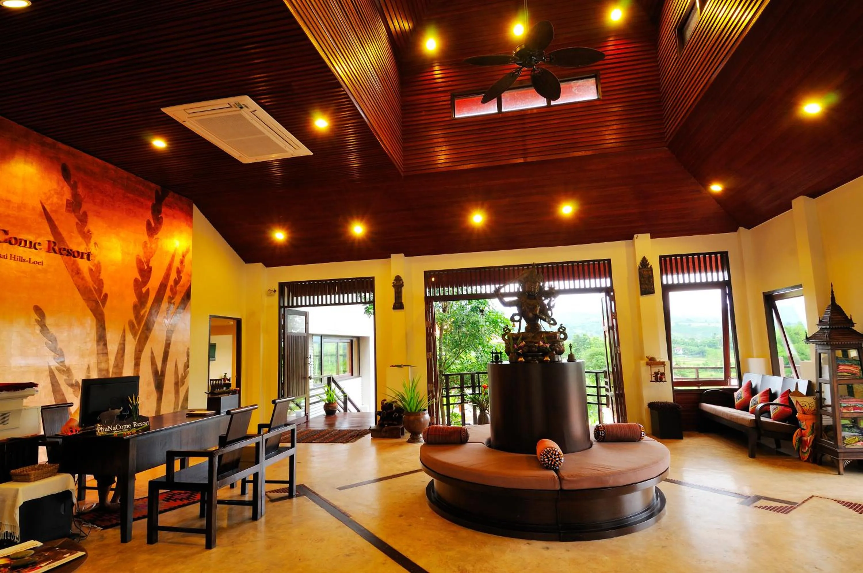 Lobby or reception in Phunacome Resort