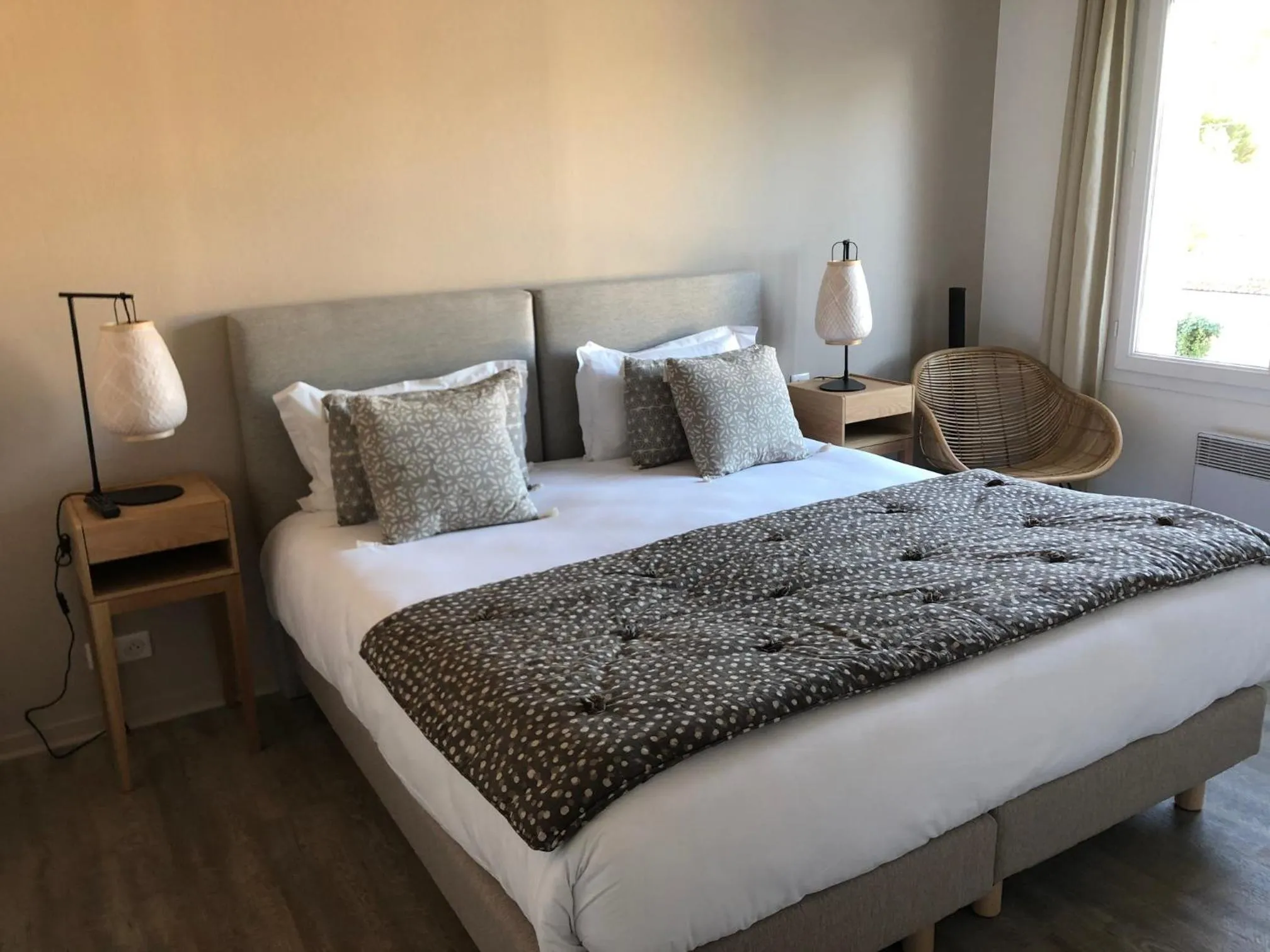 Bedroom, Bed in Le Homard Bleu