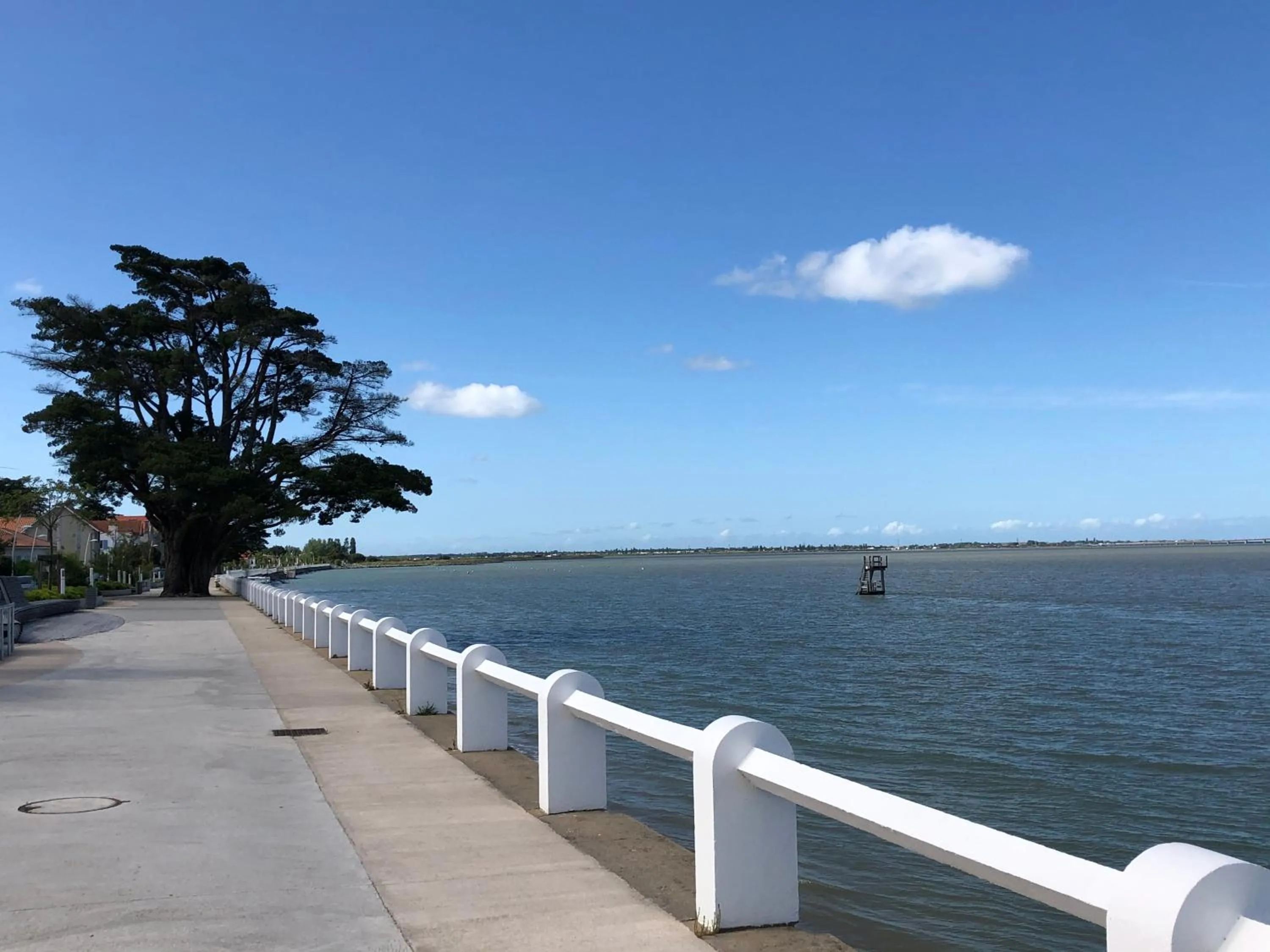 Natural landscape in Le Homard Bleu