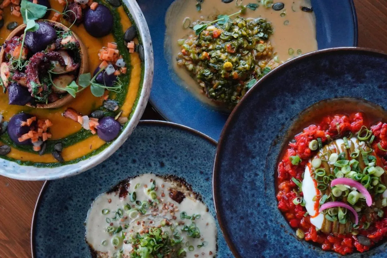 Restaurant/places to eat in Le Homard Bleu