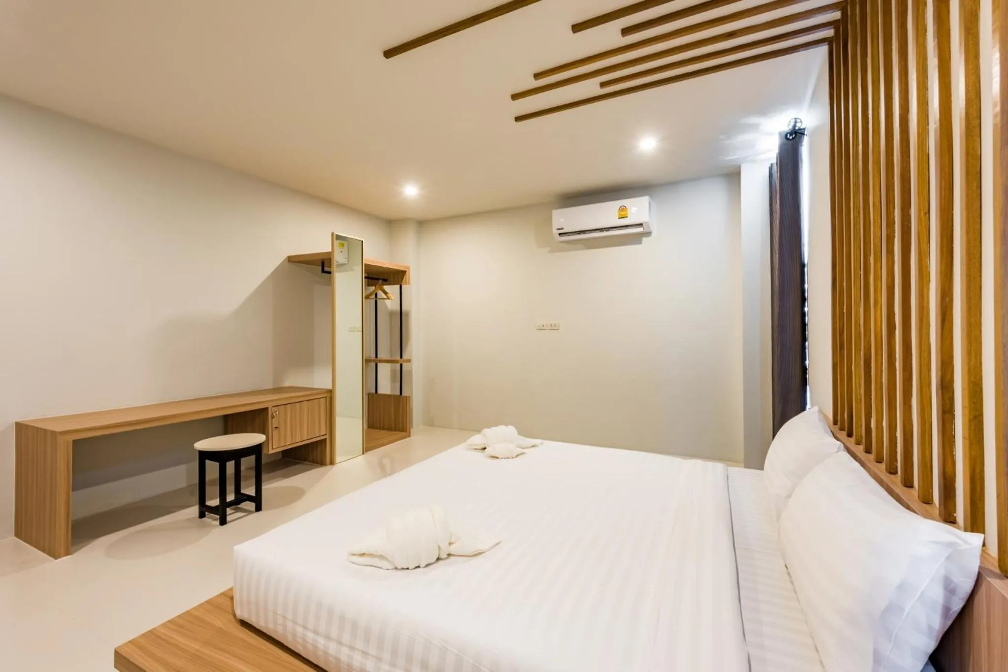 Bed in Phuket Marine Poshtel - SHA Plus