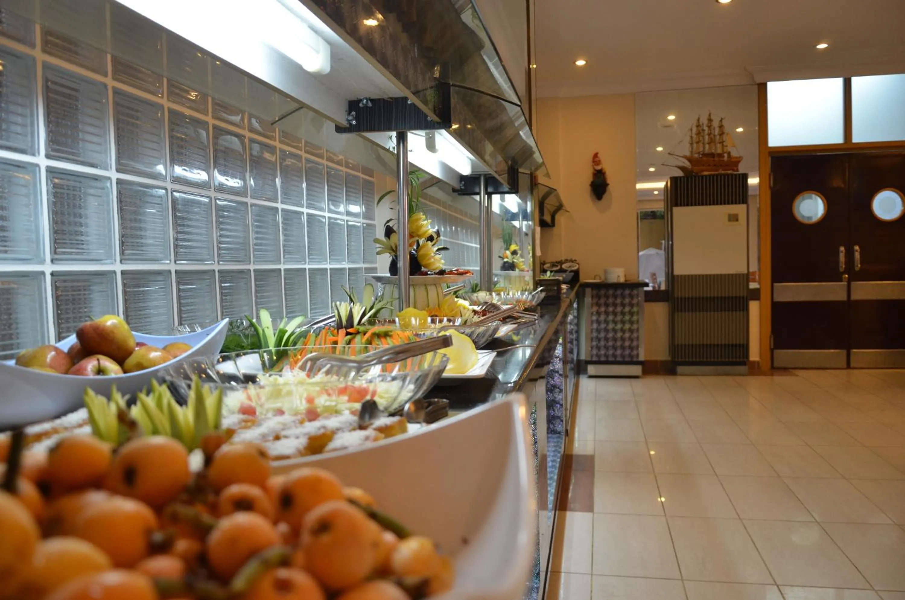 Restaurant/places to eat in Kleopatra Balik Hotel