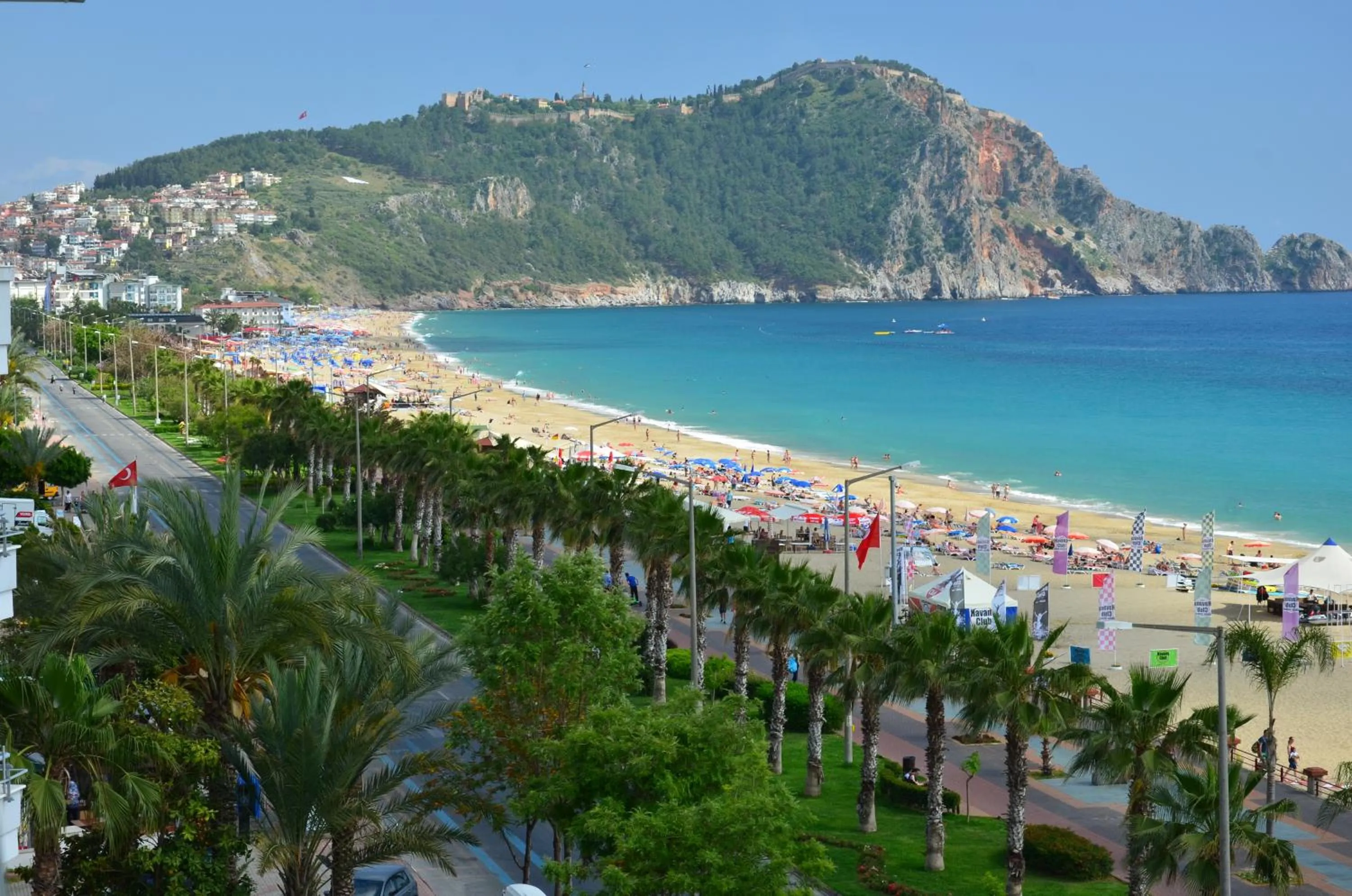 Beach in Kleopatra Balik Hotel
