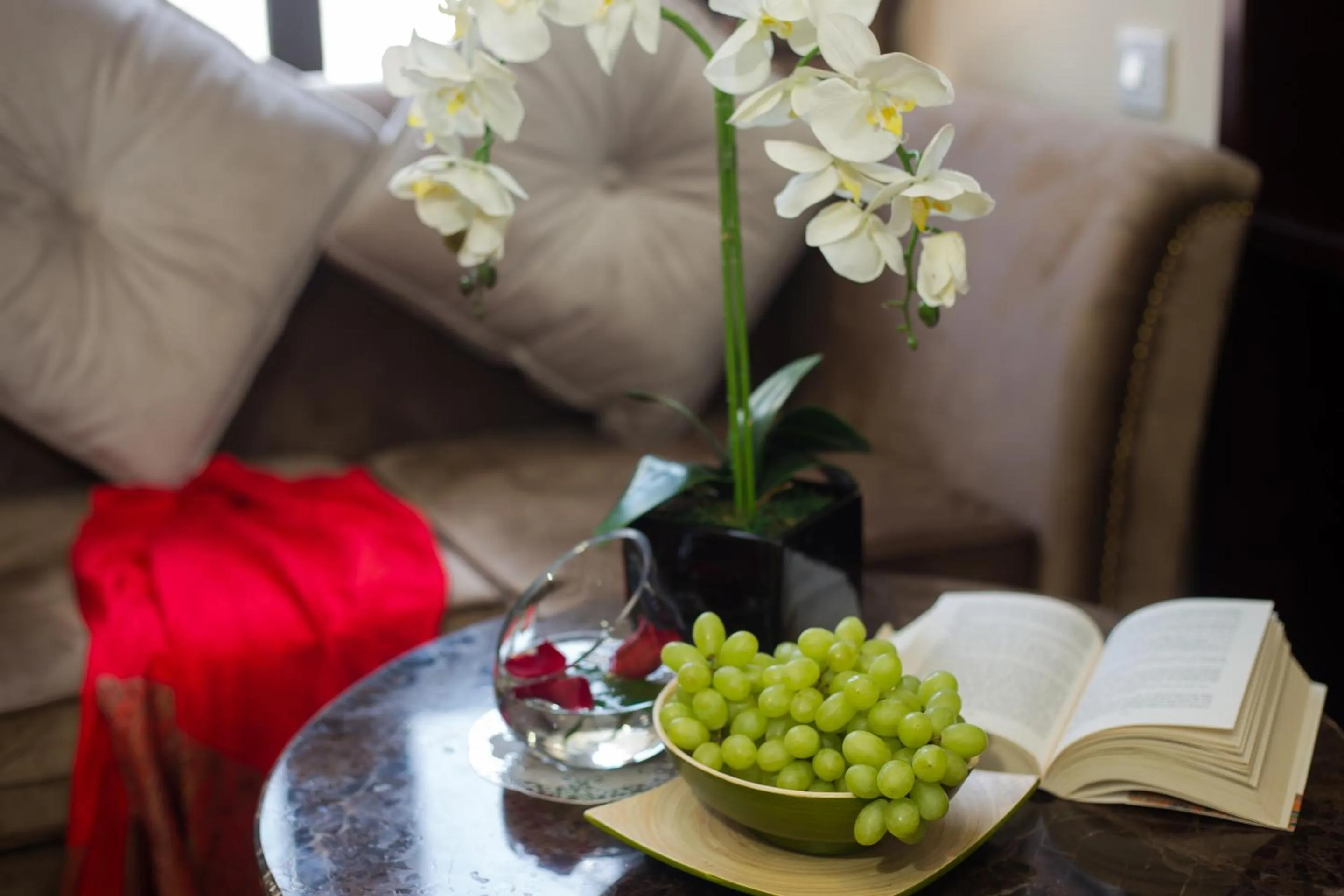 Seating area, Food in Hanoi Trendy Hotel & Spa
