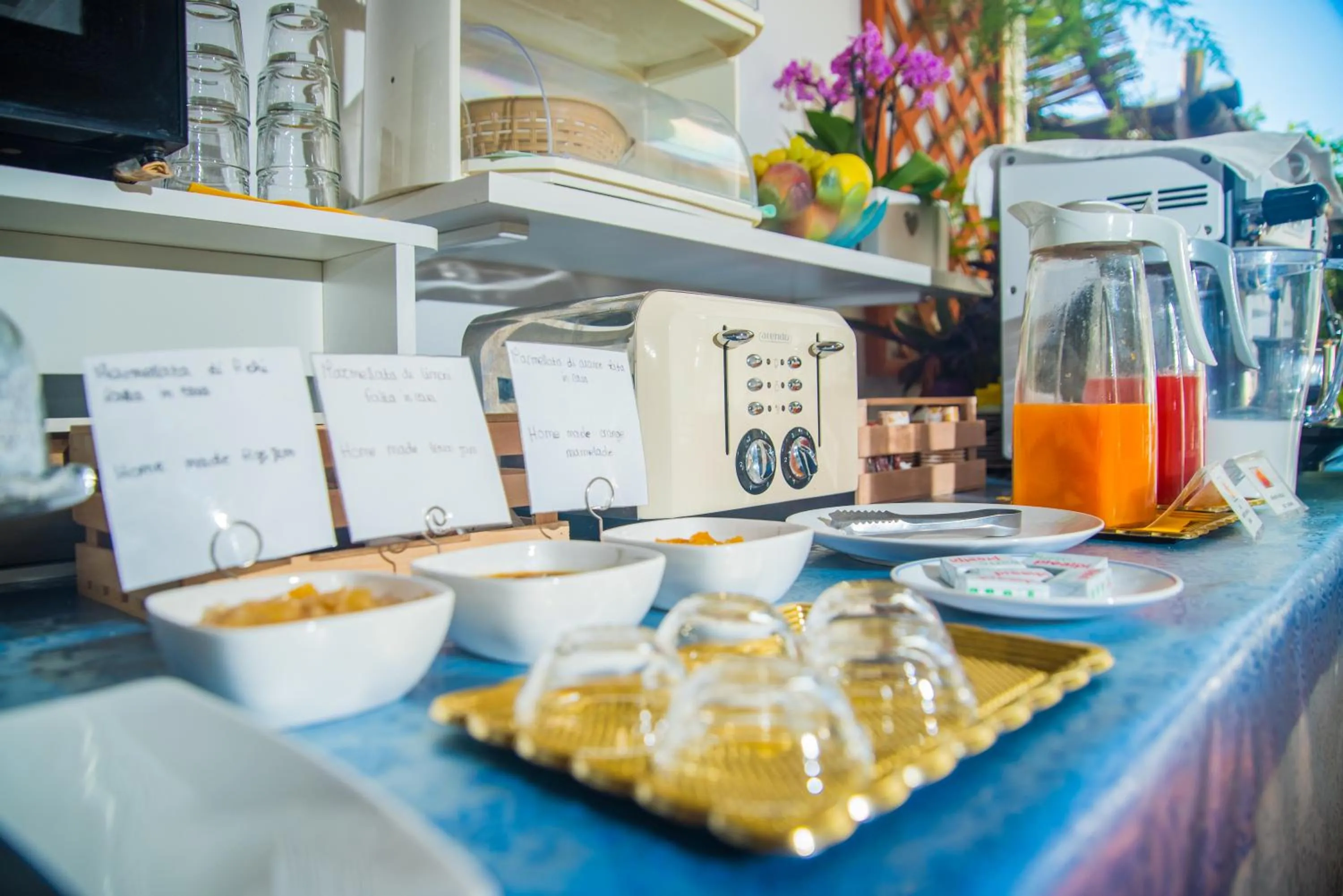 Breakfast in B&B Ravello Rooms