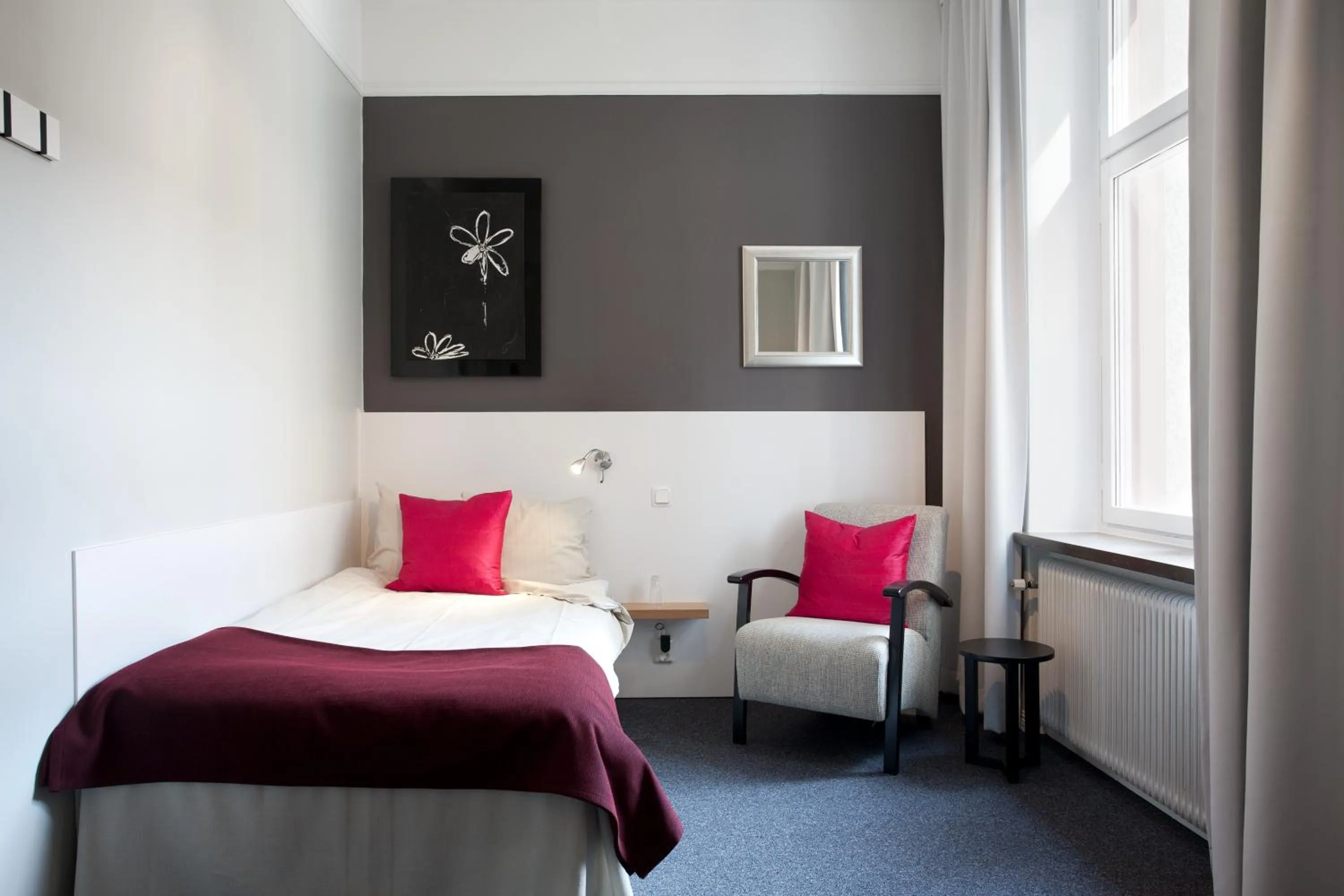 Photo of the whole room, Bed in Hotel Örebro