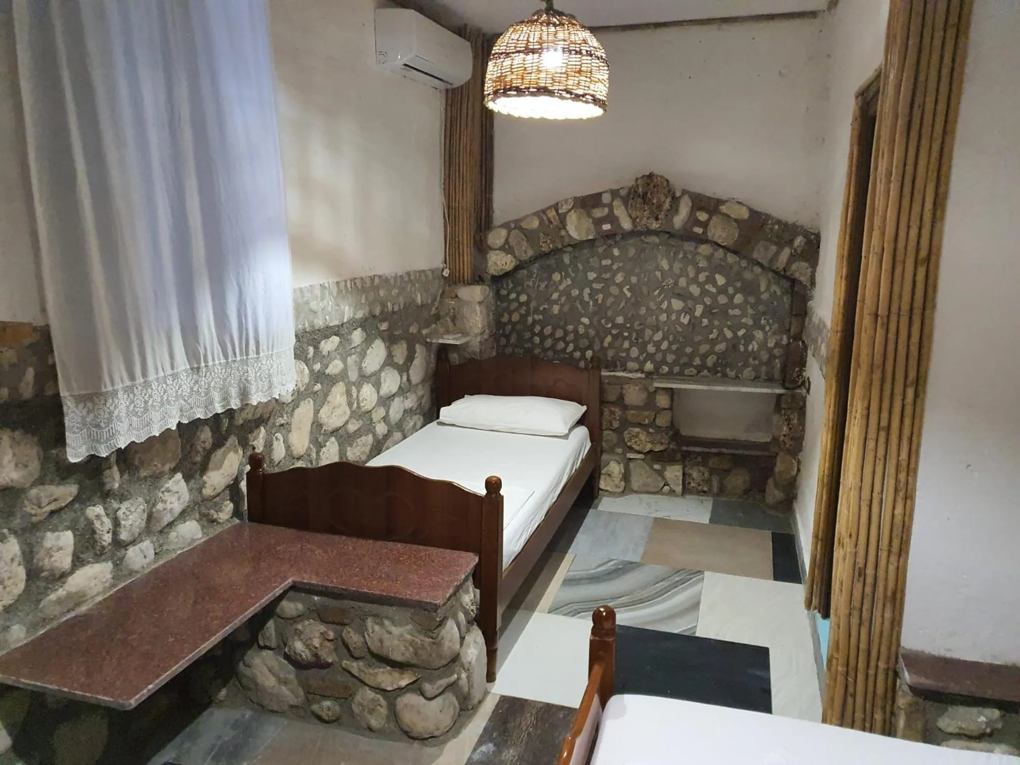 Bed in Maxola's Dream Orikum