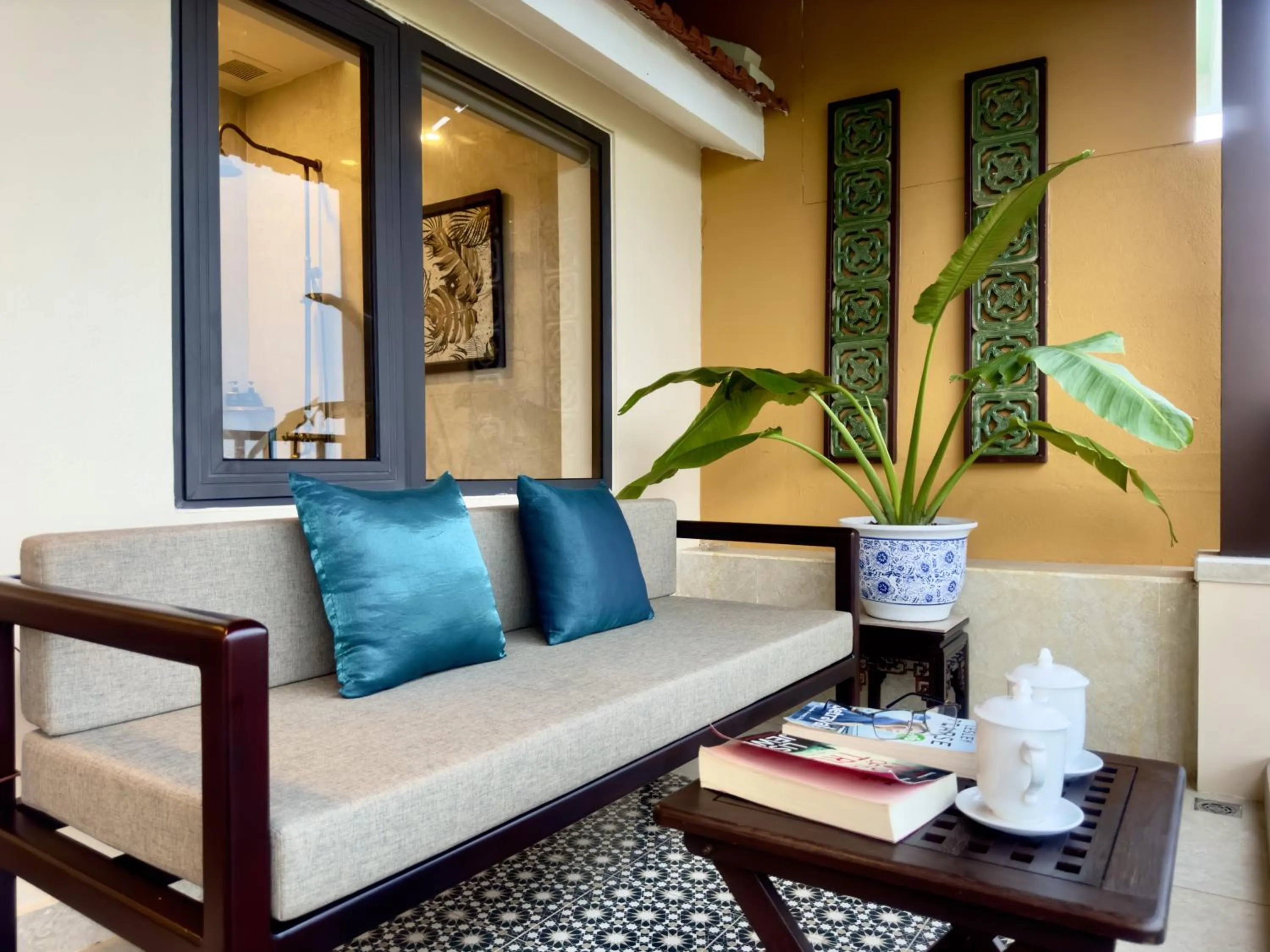 Seating area in The Quin Riverside Villa