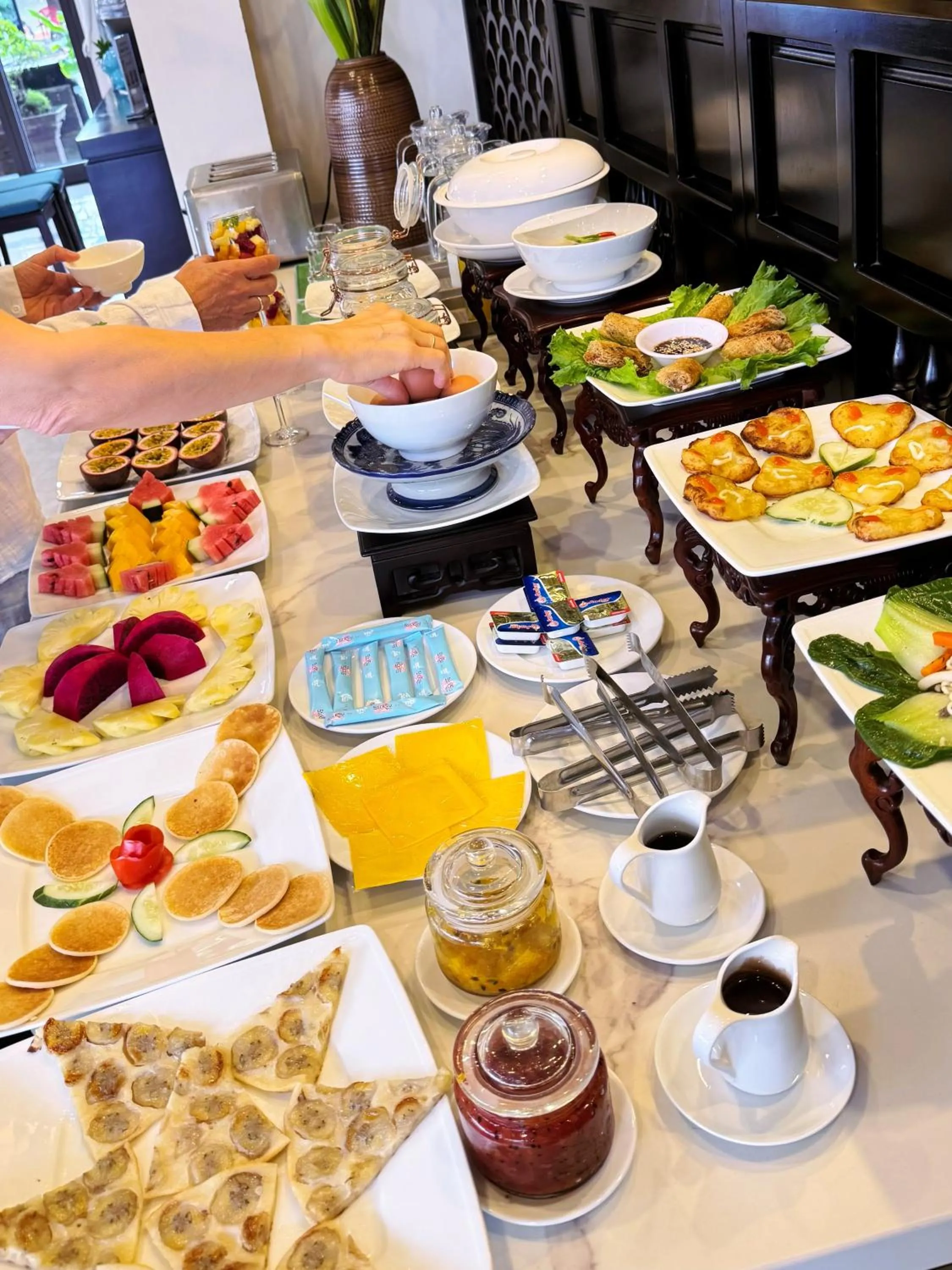 Breakfast in The Quin Riverside Villa