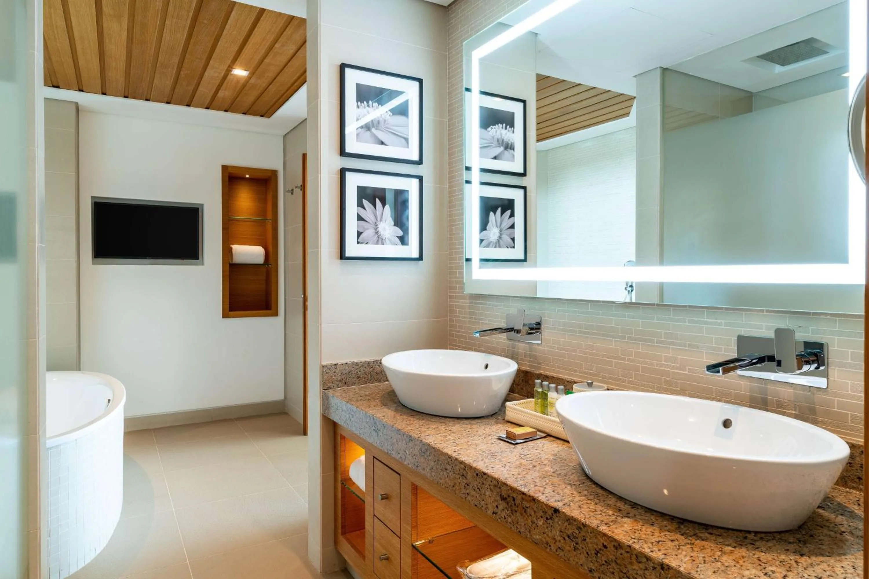 Bathroom in Hilton Cabo Verde Sal Resort