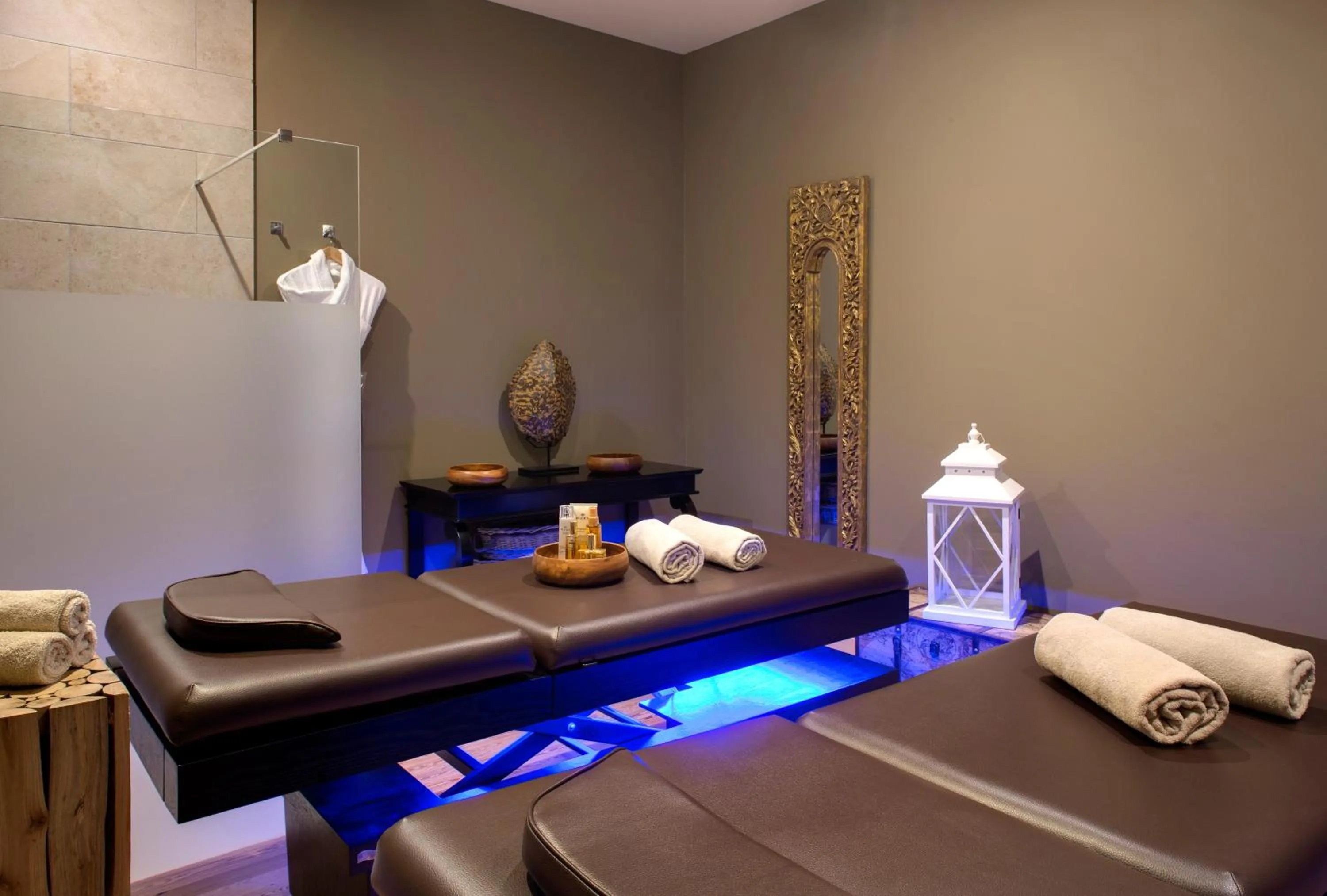 Grand Hotel Des Sablettes Plage, Curio Collection By Hilton