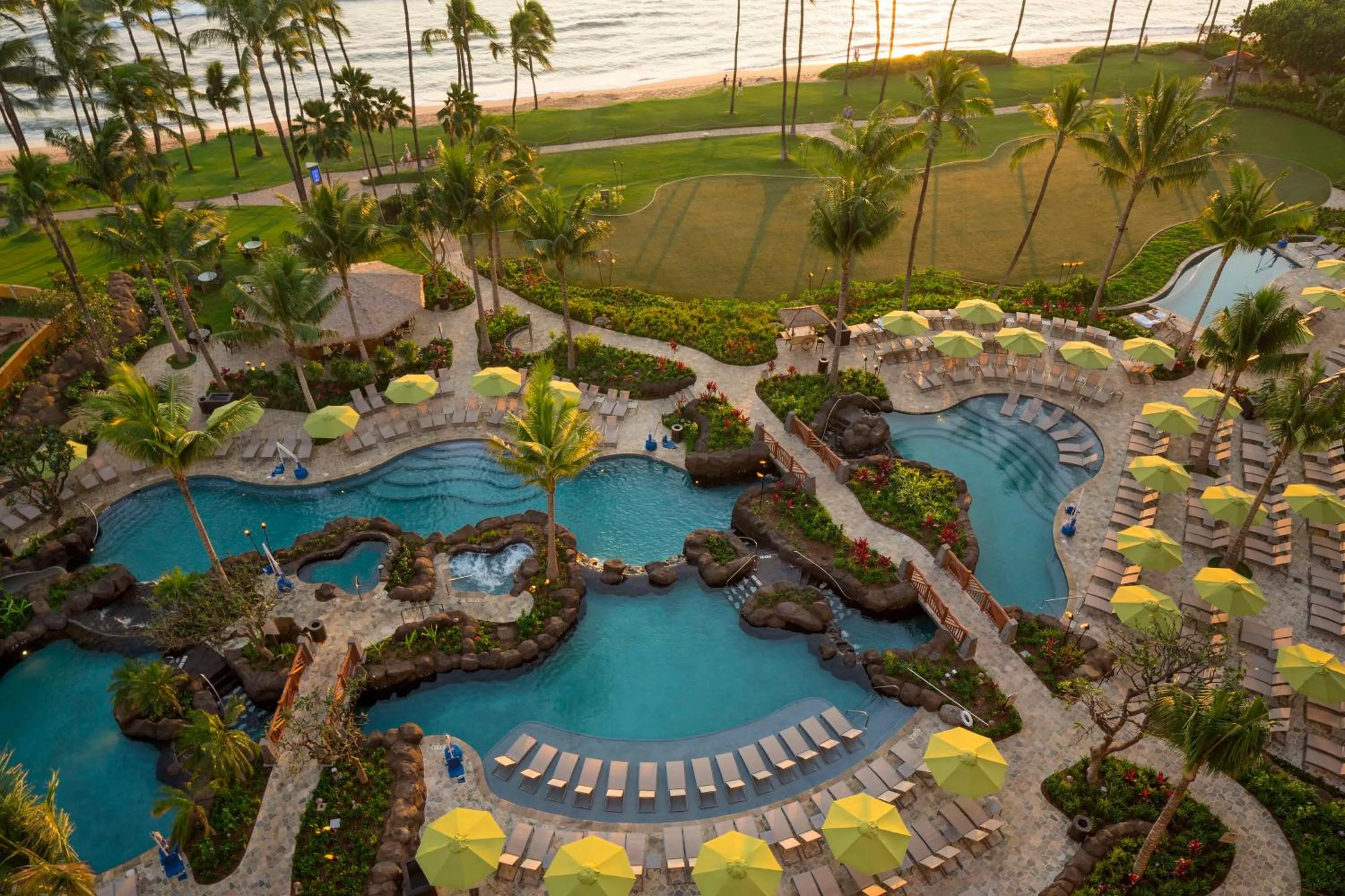 Swimming pool in Hyatt Vacation Club at Ka'anapali Beach